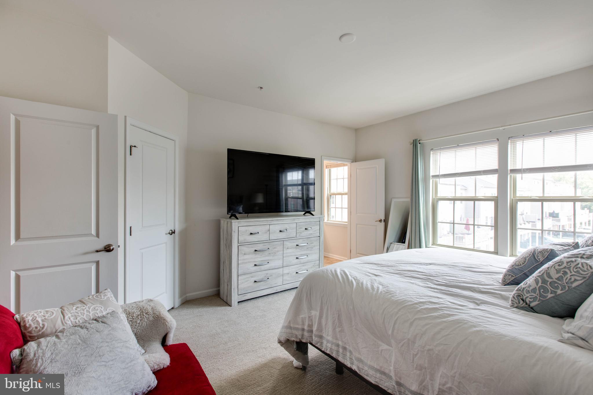 PRESERVE AT WINDLASS RUN - Residential