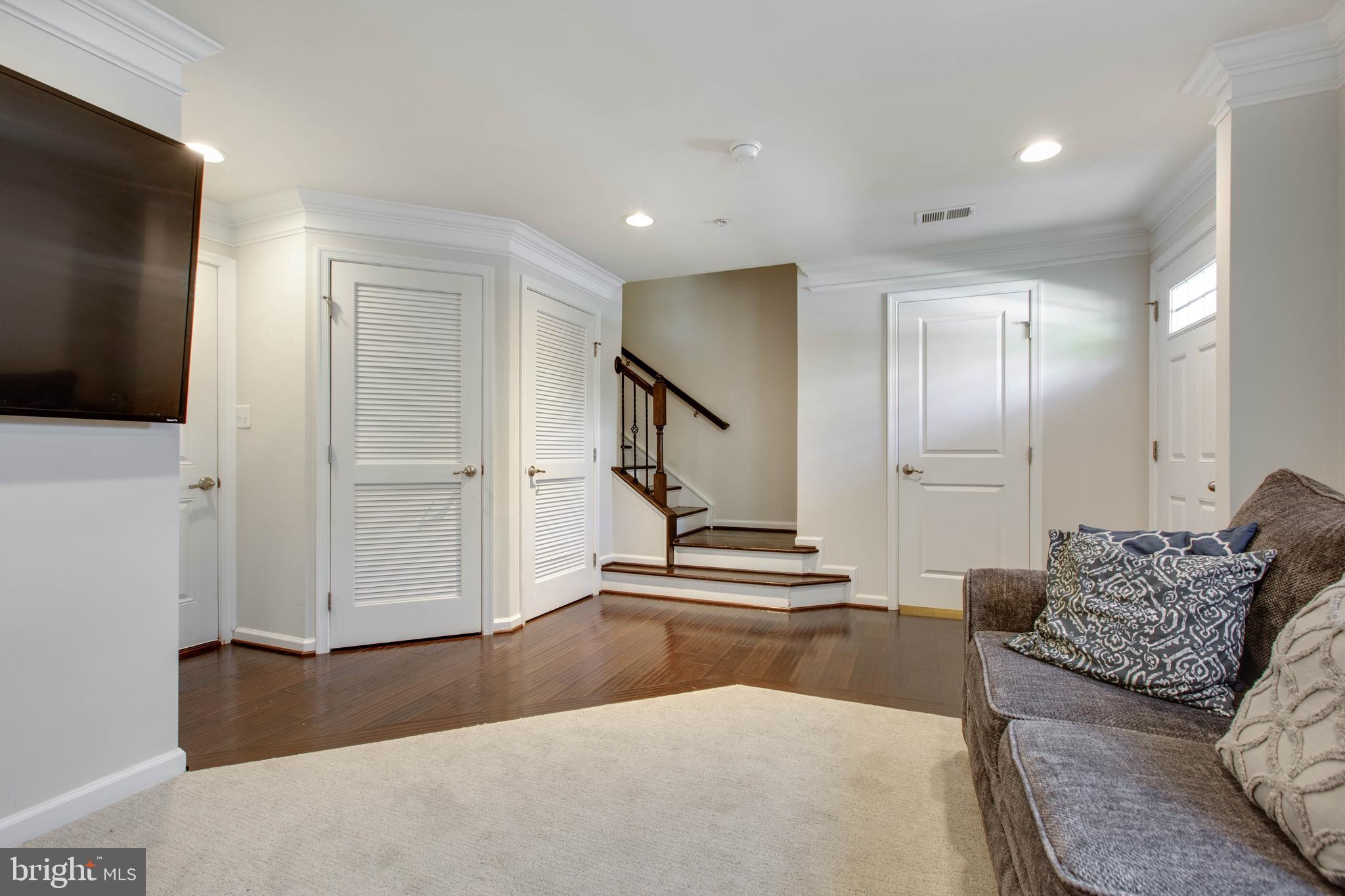 PRESERVE AT WINDLASS RUN - Residential