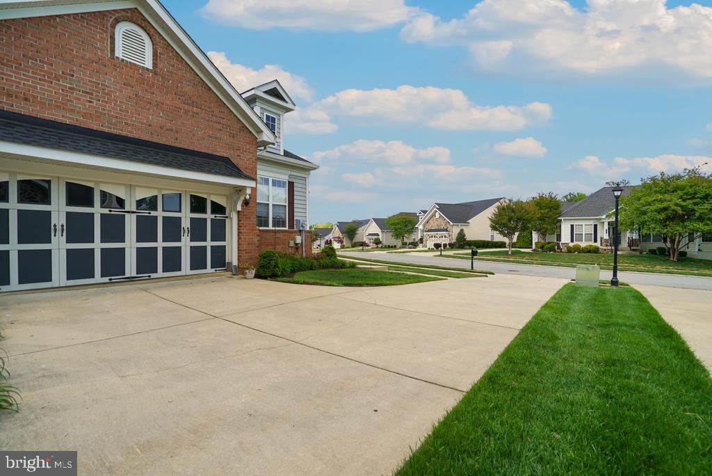 HAWTHORNE GREENE - Residential