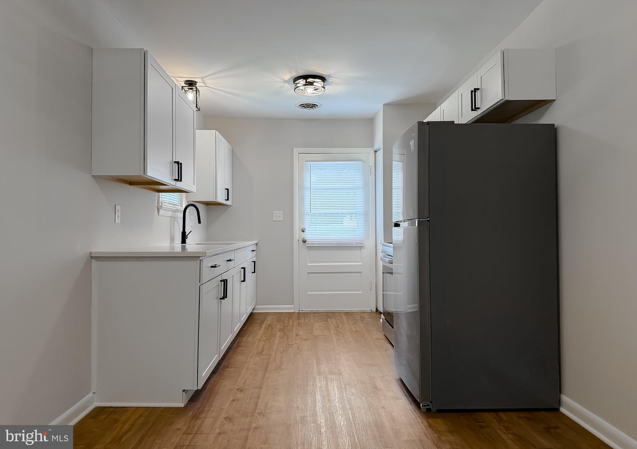 LYONS SUB - Residential