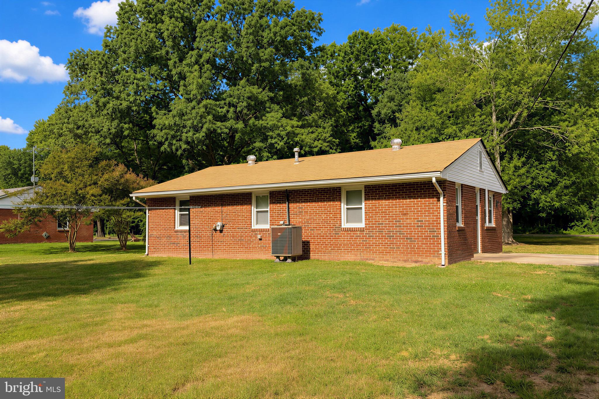 LYONS SUB - Residential