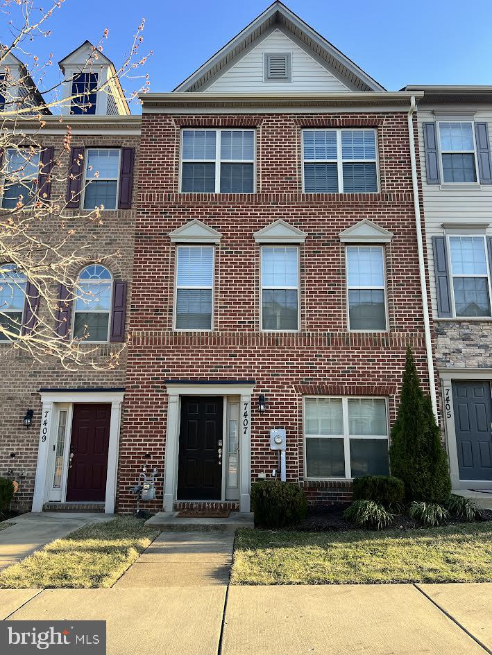 Back on the market. Buyer could not perform.
Seller requests that you take off shoes and PLEASE TURN OFF ALL LIGHTS before leaving. Thanks for your cooperation.
.

This beautiful Townhome in the highly sought-after CHADDS FORD LANDING community offers over 1,600 square feet of luxury living space. The front door opens to a wide hallway/Foyer, with a durable vinyl plank floor. On this floor, you will find a guest room/home office/TV or entertainment space, and a conveniently located full bathroom.
The middle floor features a modern open floor plan concept, 9-foot ceilings, and gleaming luxury espresso hardwood flooring. The kitchen appears luxurious, featuring a five-burner gas range and numerous beautiful cabinets. There is a powder room on this floor. Step out to the sundrenched low-maintenance deck to relax and enjoy the stunning view. The third level features the owner's suite, which includes a walk-in closet, a large tub in the bathroom, double vanities, and a separate shower. On this floor, there are 2 additional bedrooms, a full bathroom in the hallway, and a thoughtfully placed Laundry closet. The community is situated off Route 5, offering quick access to shopping and dining.