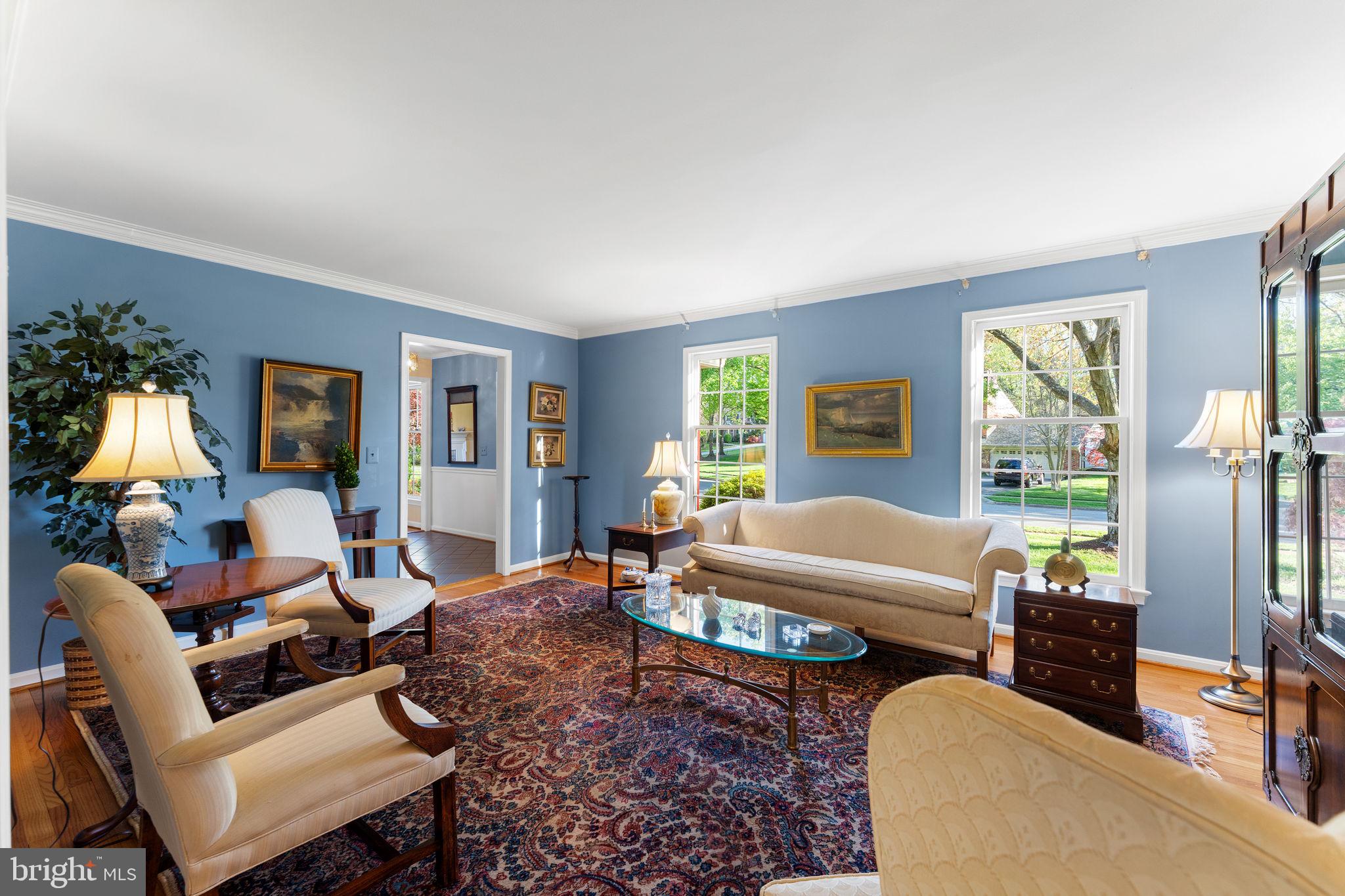 FORT HUNT ESTATES - Residential