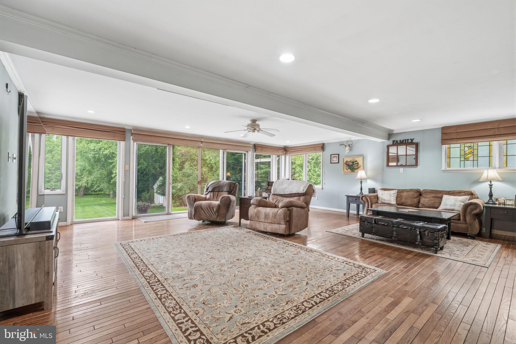 CASEY HILLS - Residential