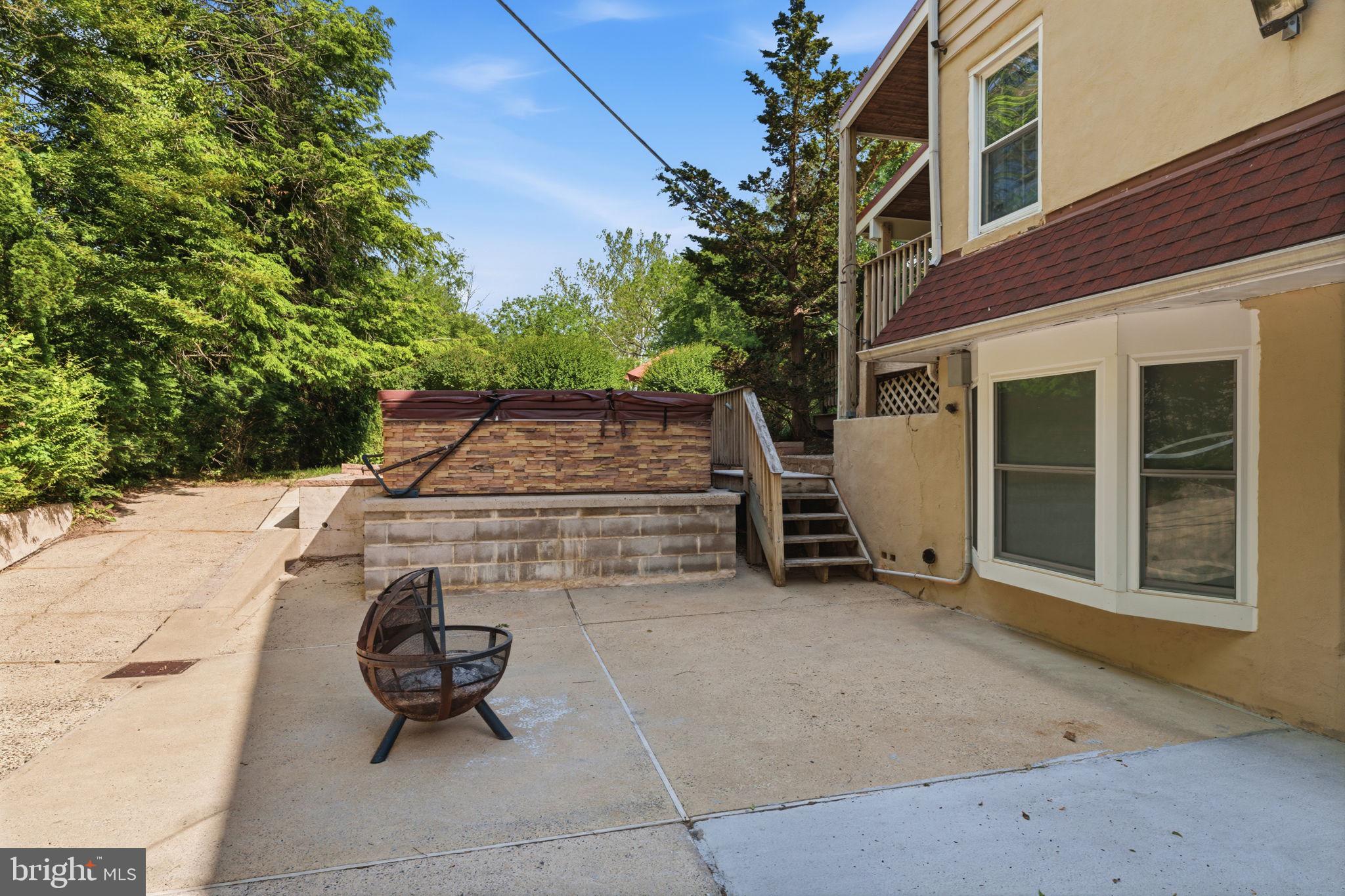 CASEY HILLS - Residential