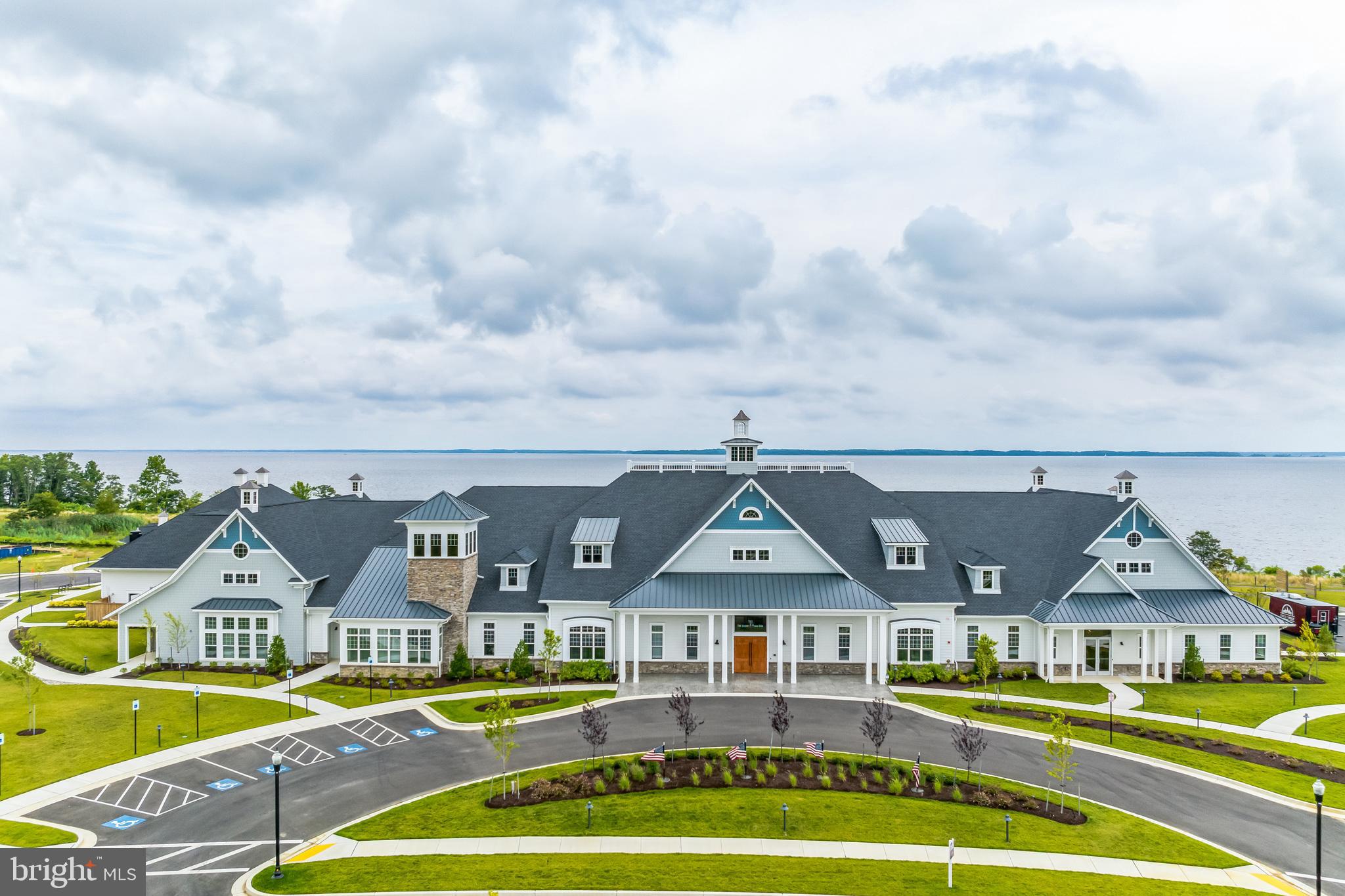 FOUR SEASONS AT KENT ISLAND - Residential
