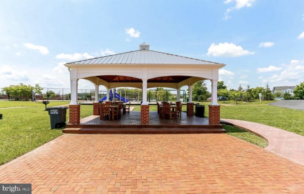 PORT POTOMAC - Residential