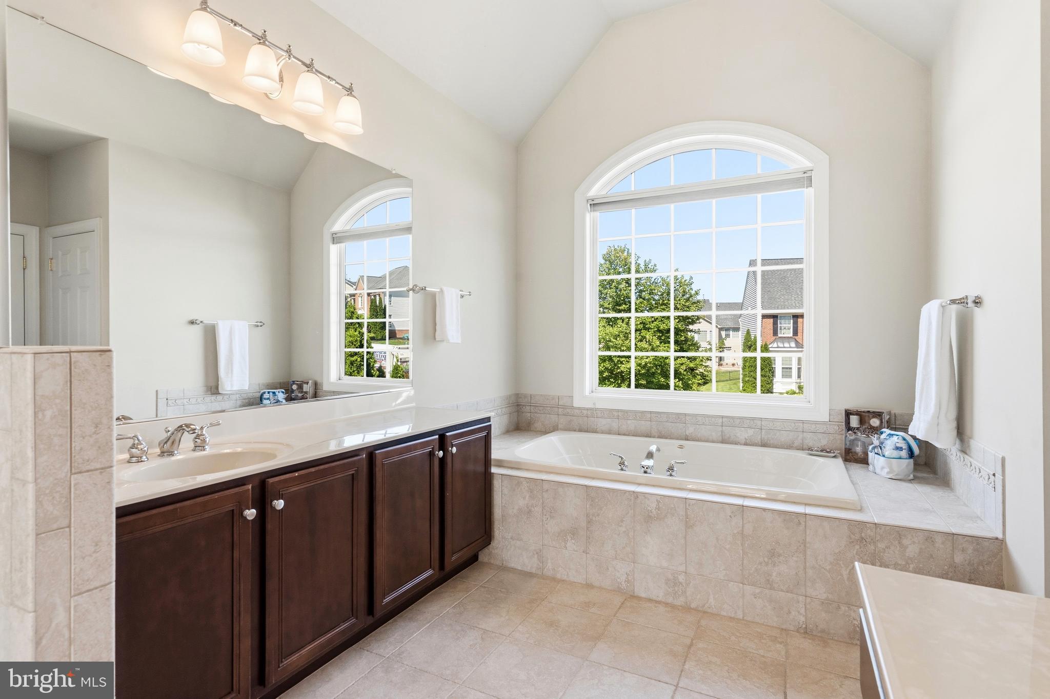 PORT POTOMAC - Residential