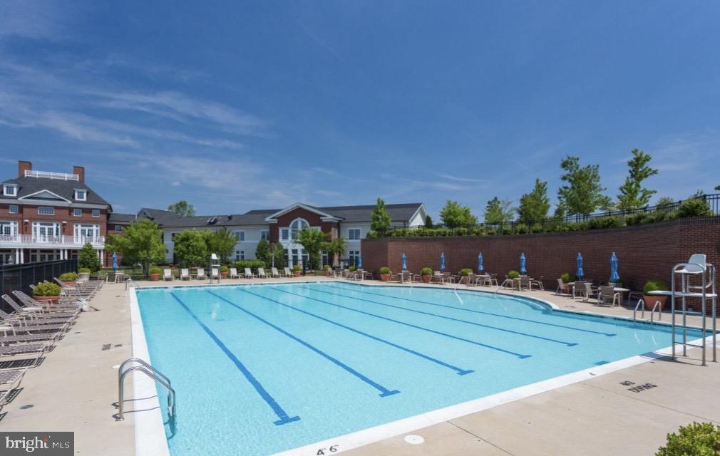 PORT POTOMAC - Residential