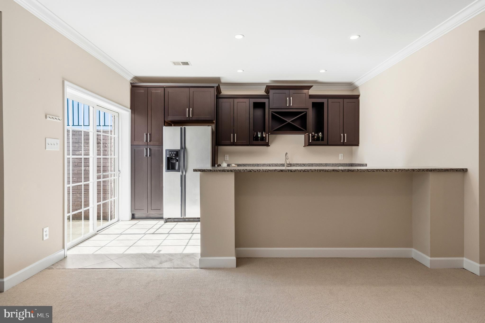 PORT POTOMAC - Residential