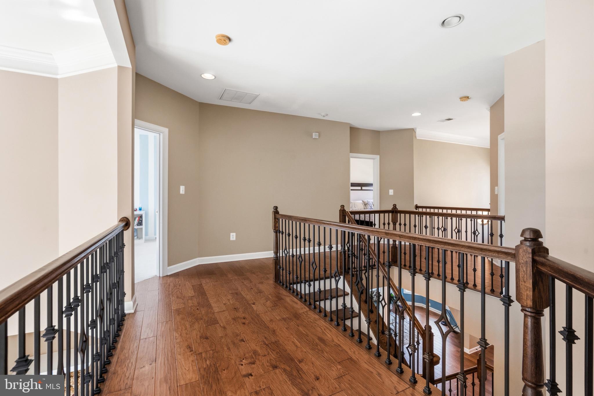 PORT POTOMAC - Residential