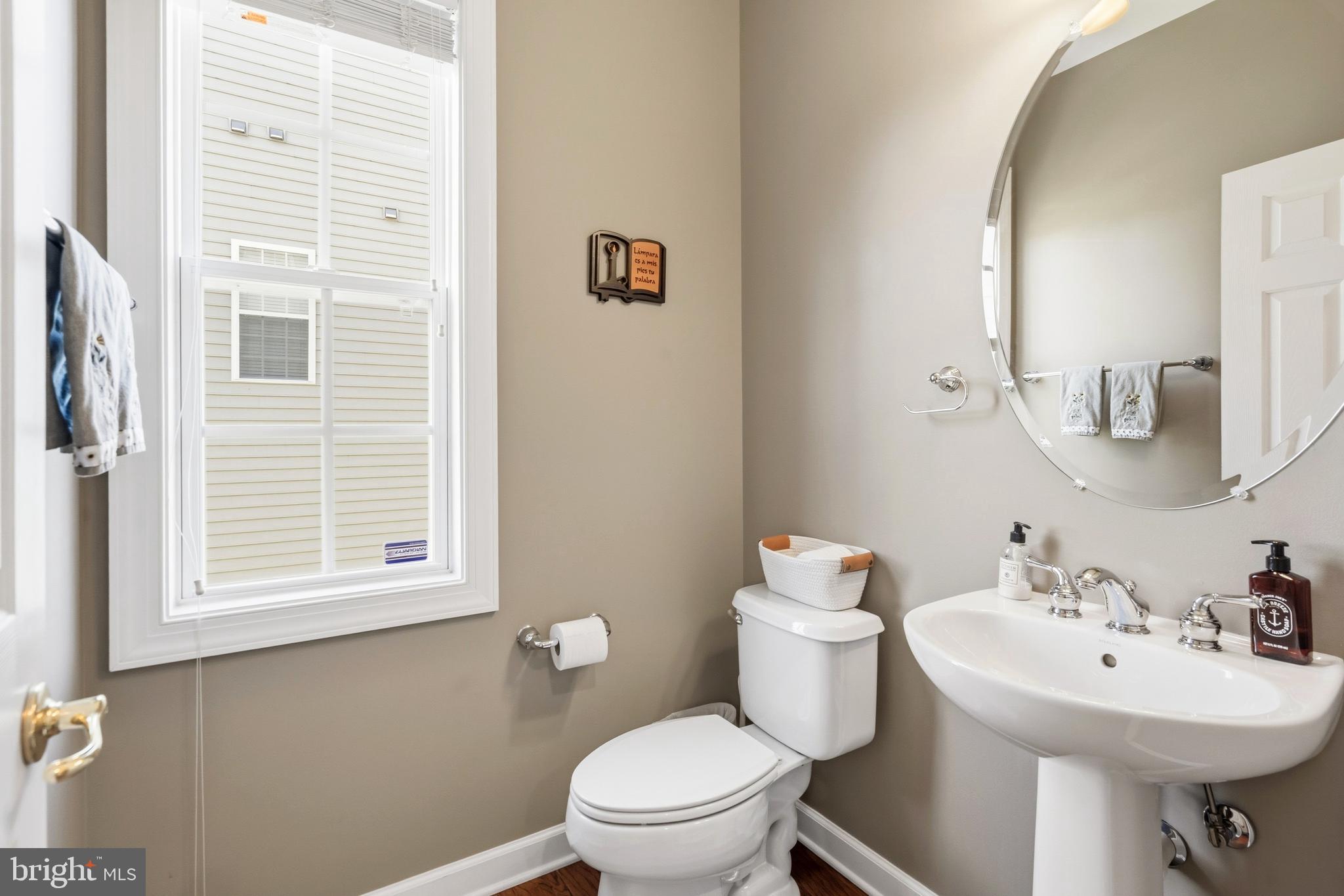 PORT POTOMAC - Residential