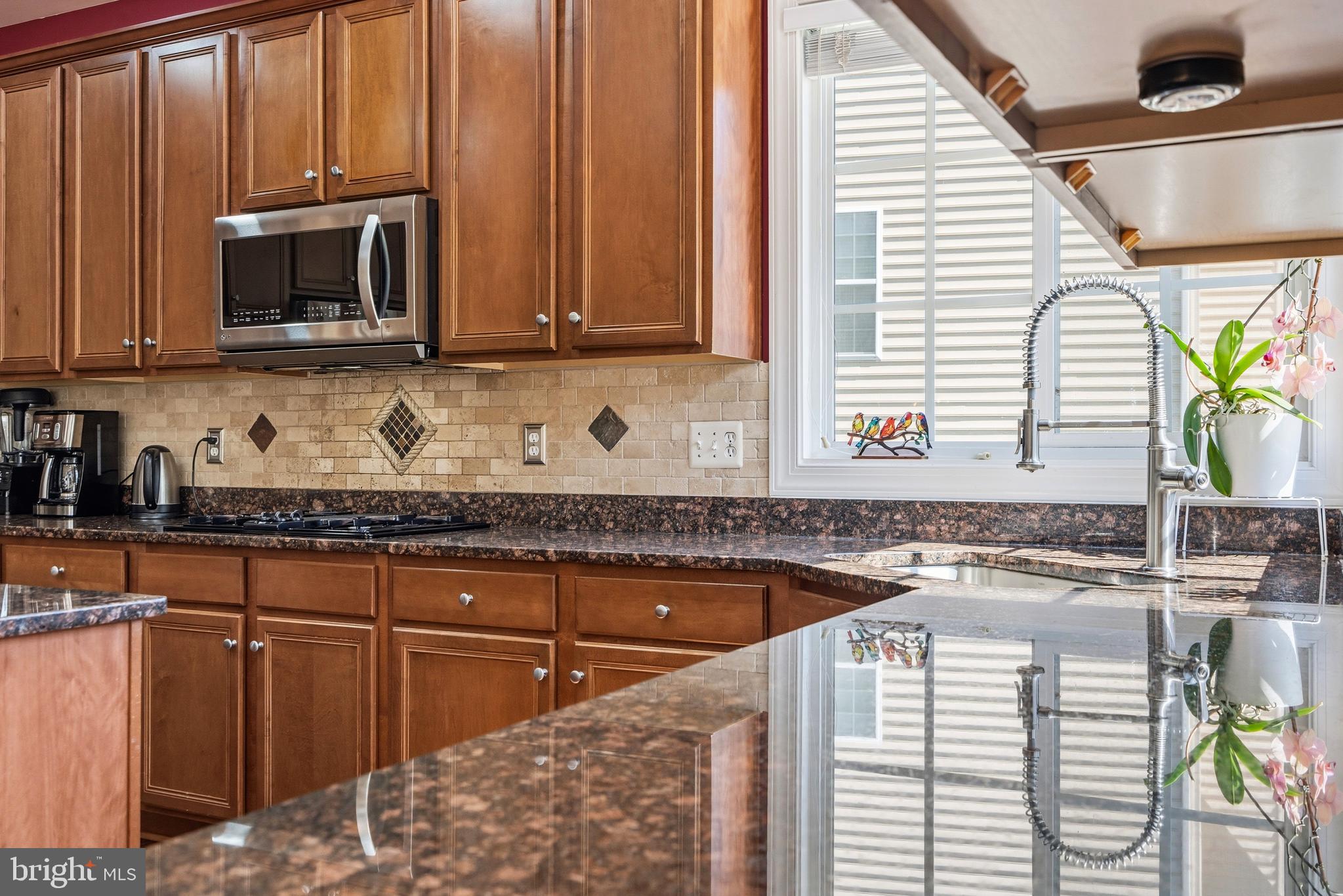 PORT POTOMAC - Residential