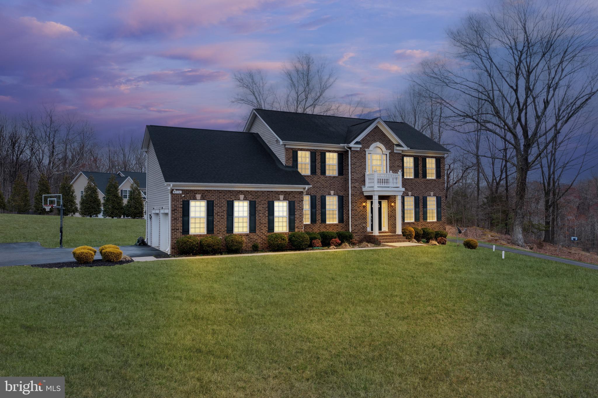 COACHMAN'S PATH - Residential