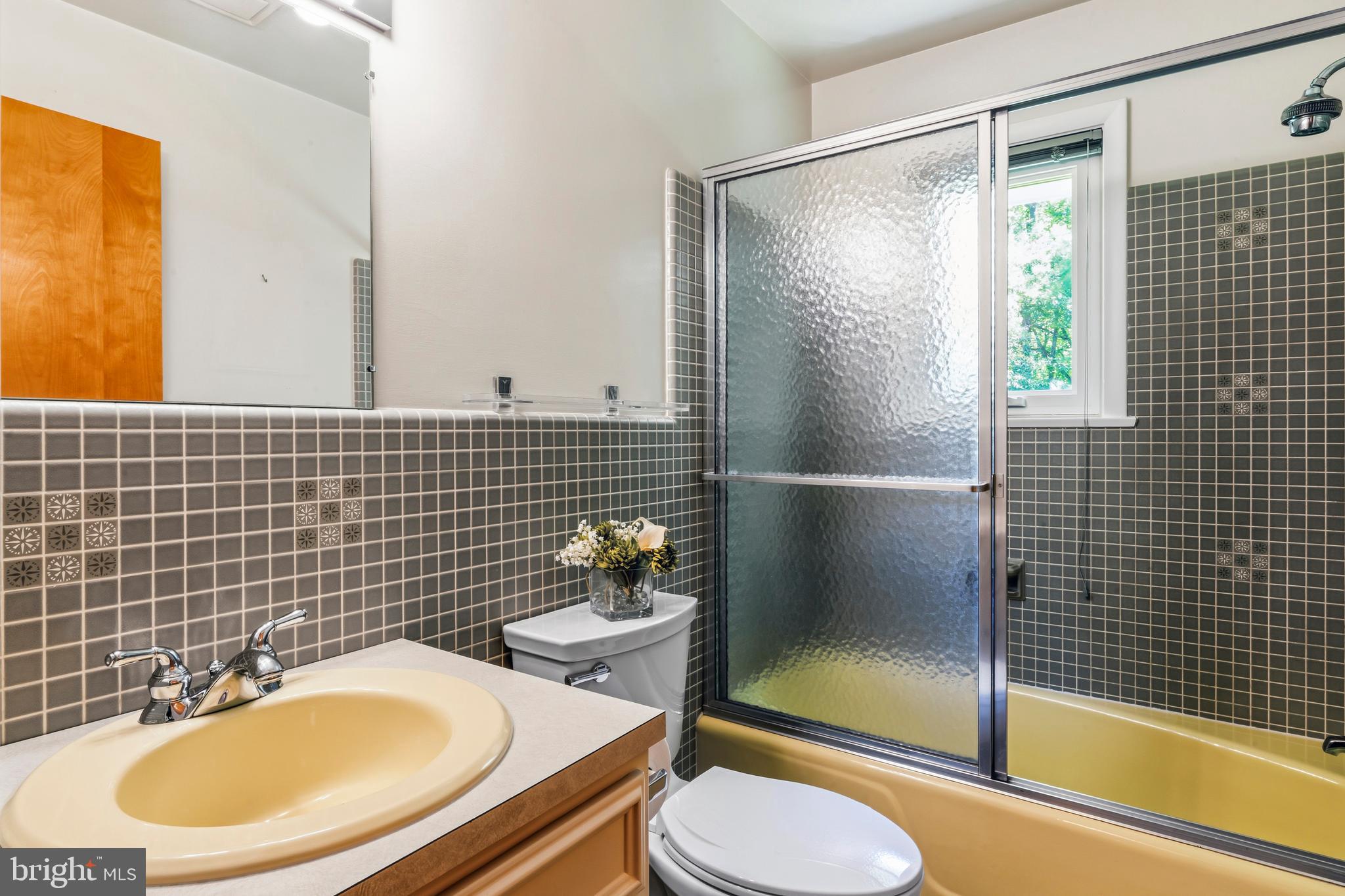 AINTREE ESTATES - Residential