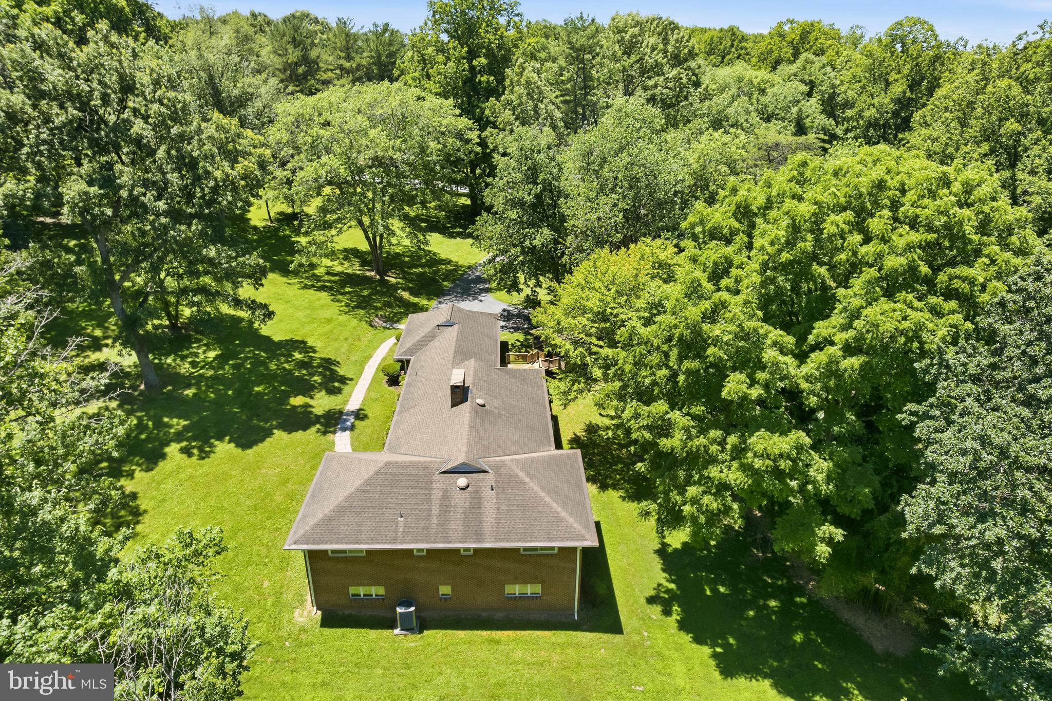 AINTREE ESTATES - Residential