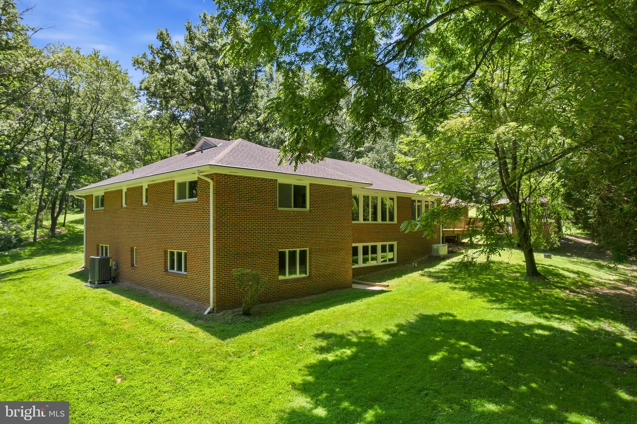 AINTREE ESTATES - Residential