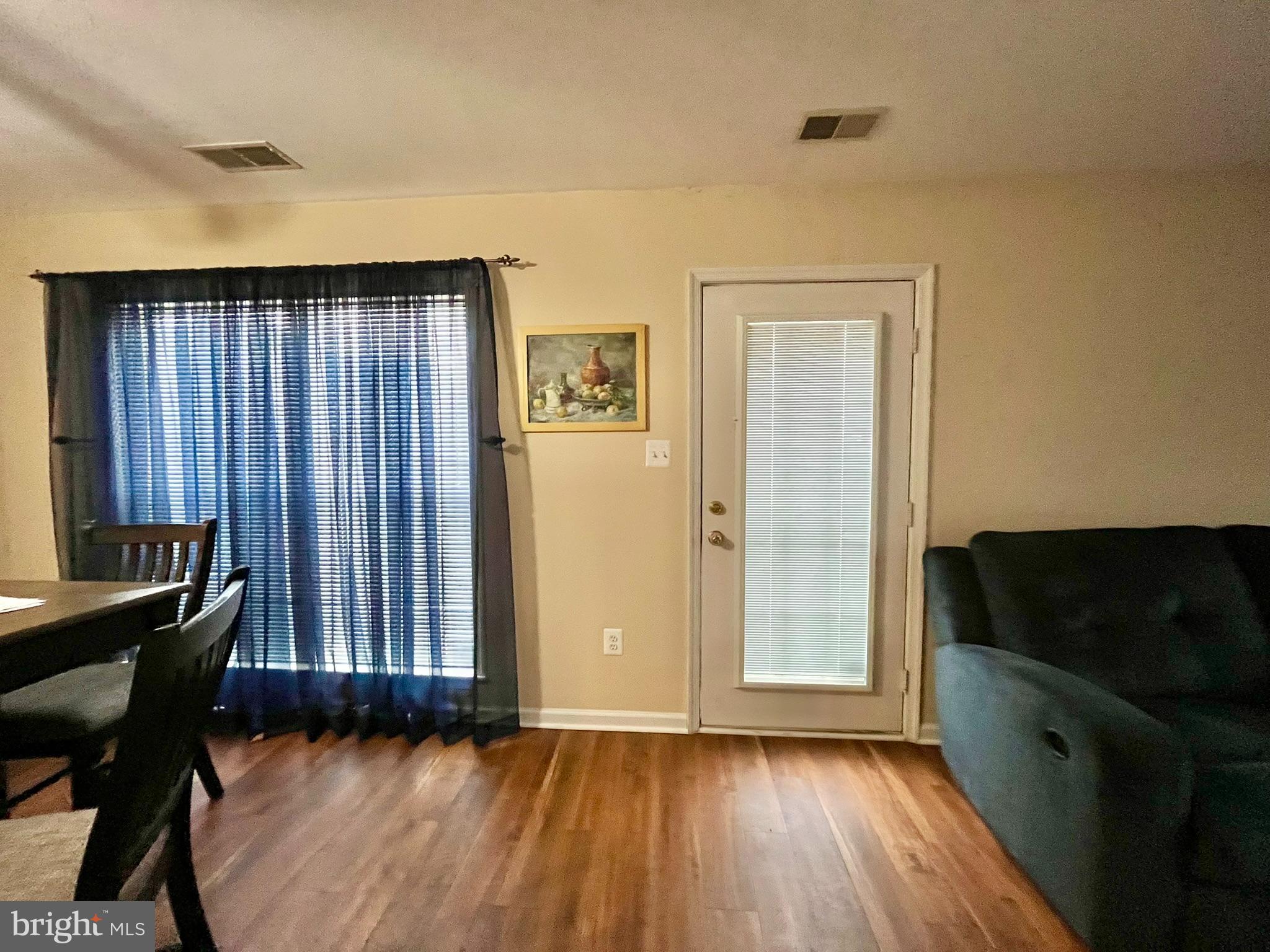 VILLAGE OF LONG REACH - Residential