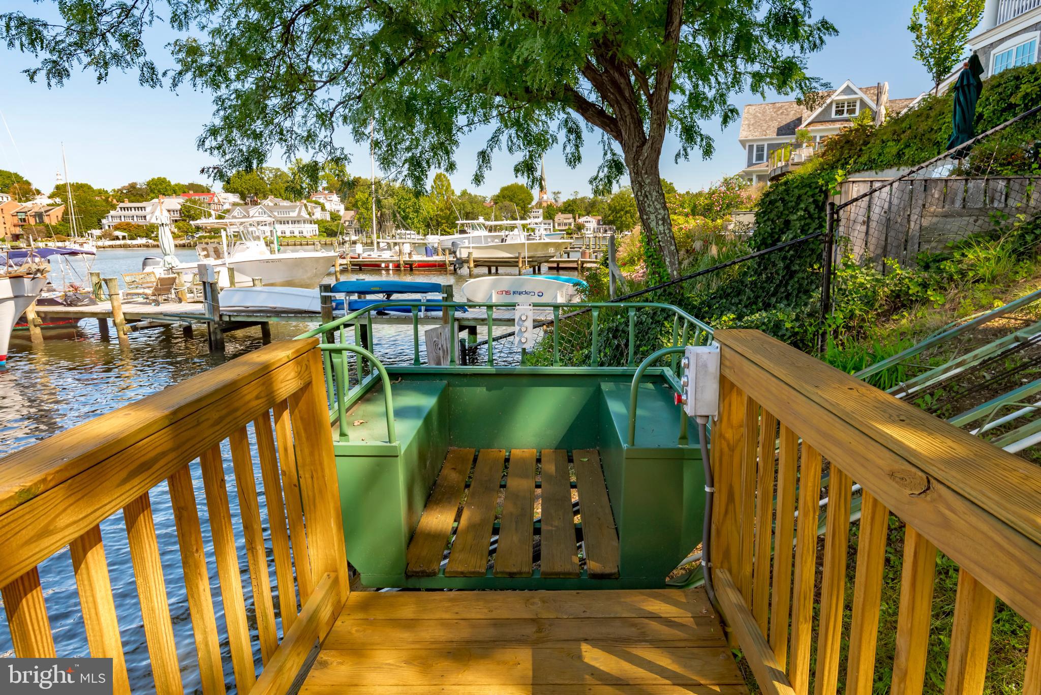 EASTPORT - Residential