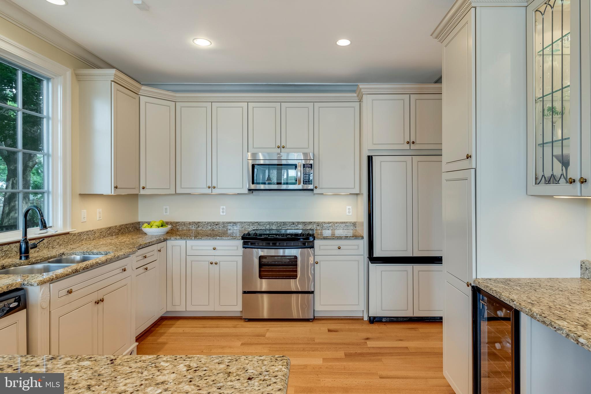 EASTPORT - Residential