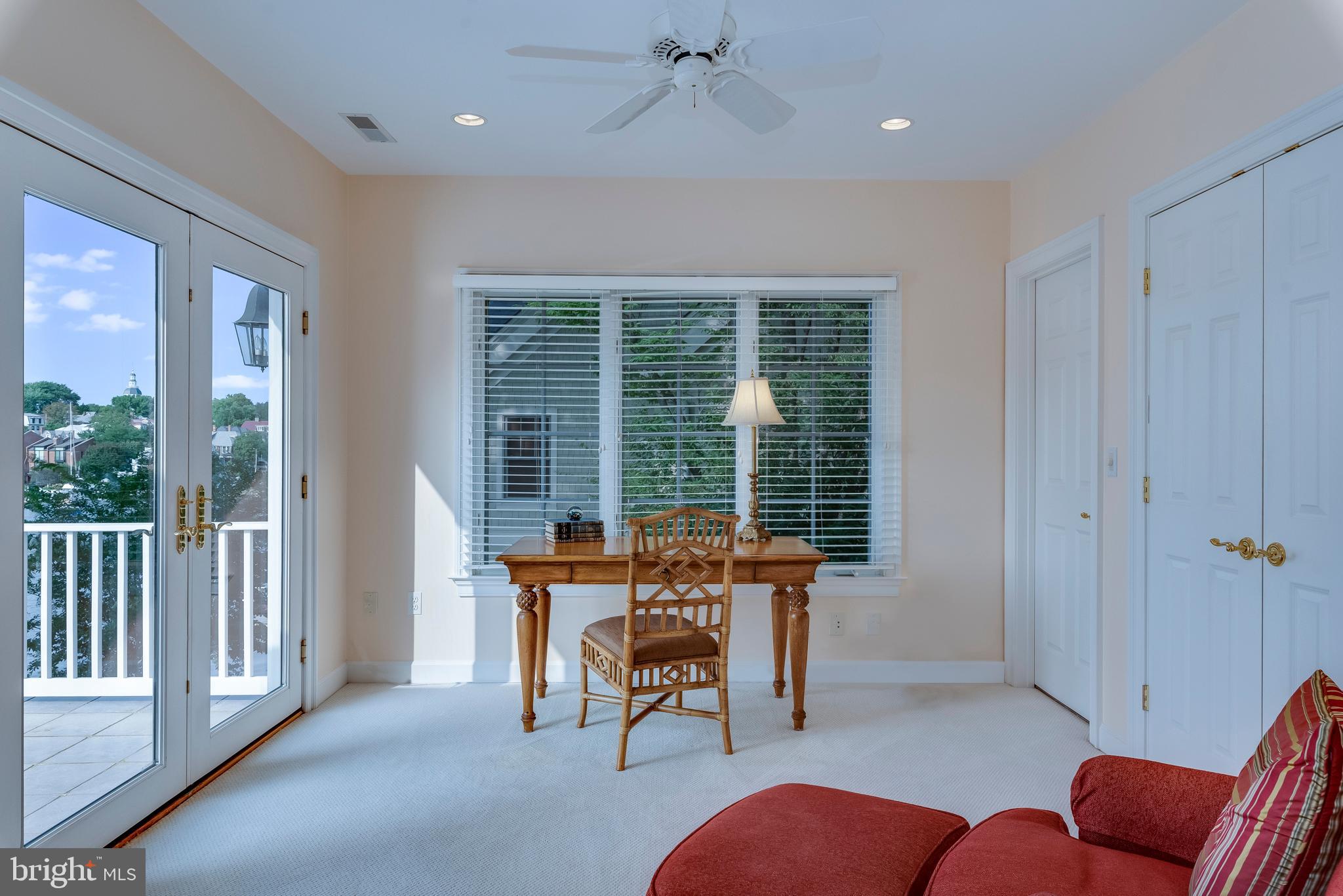 EASTPORT - Residential
