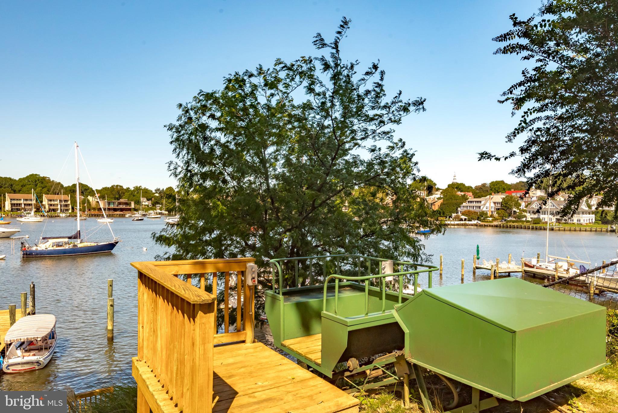 EASTPORT - Residential