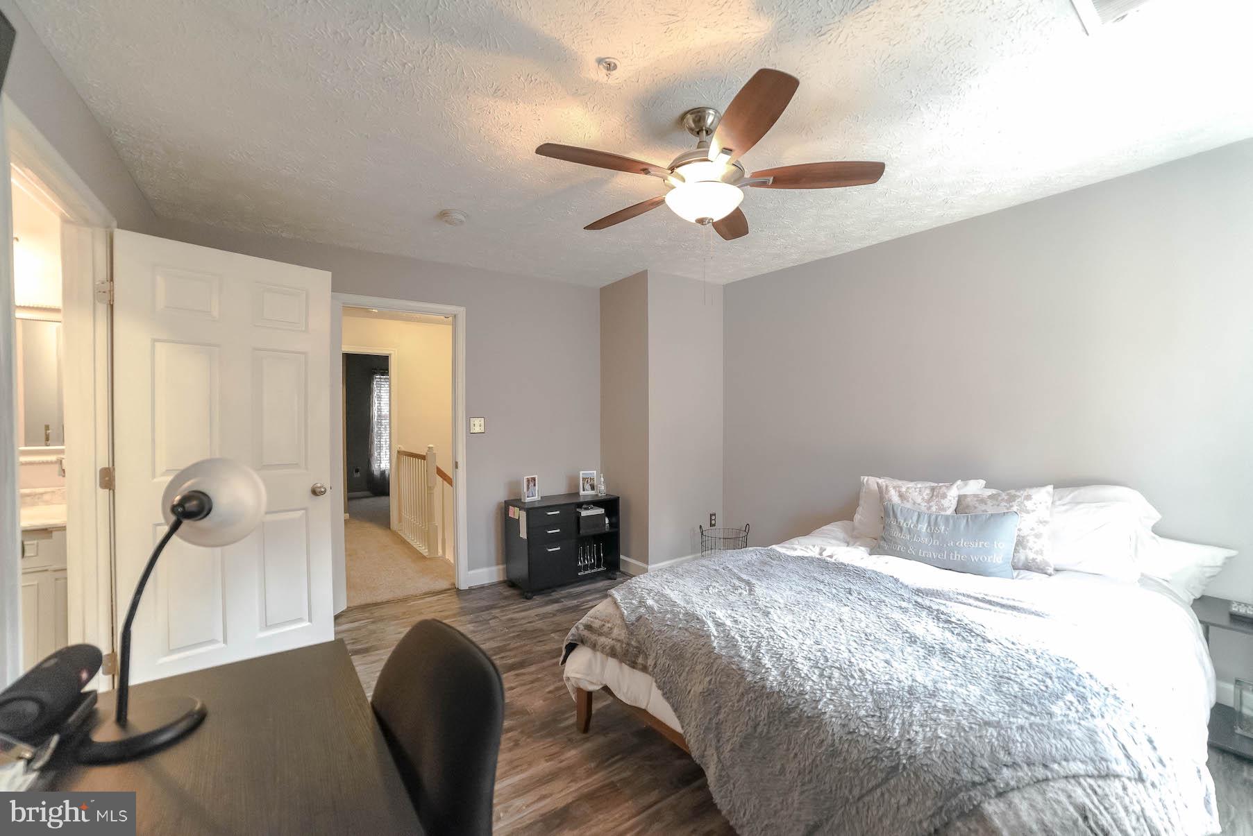 RICHFIELD STATION VILLAGE - Residential