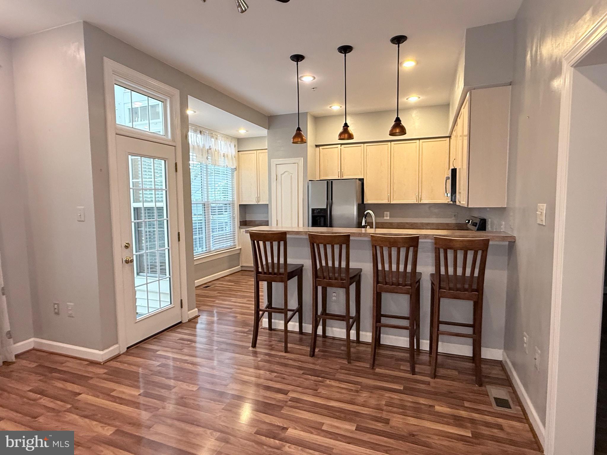 CAMBRIDGE WALK - Residential