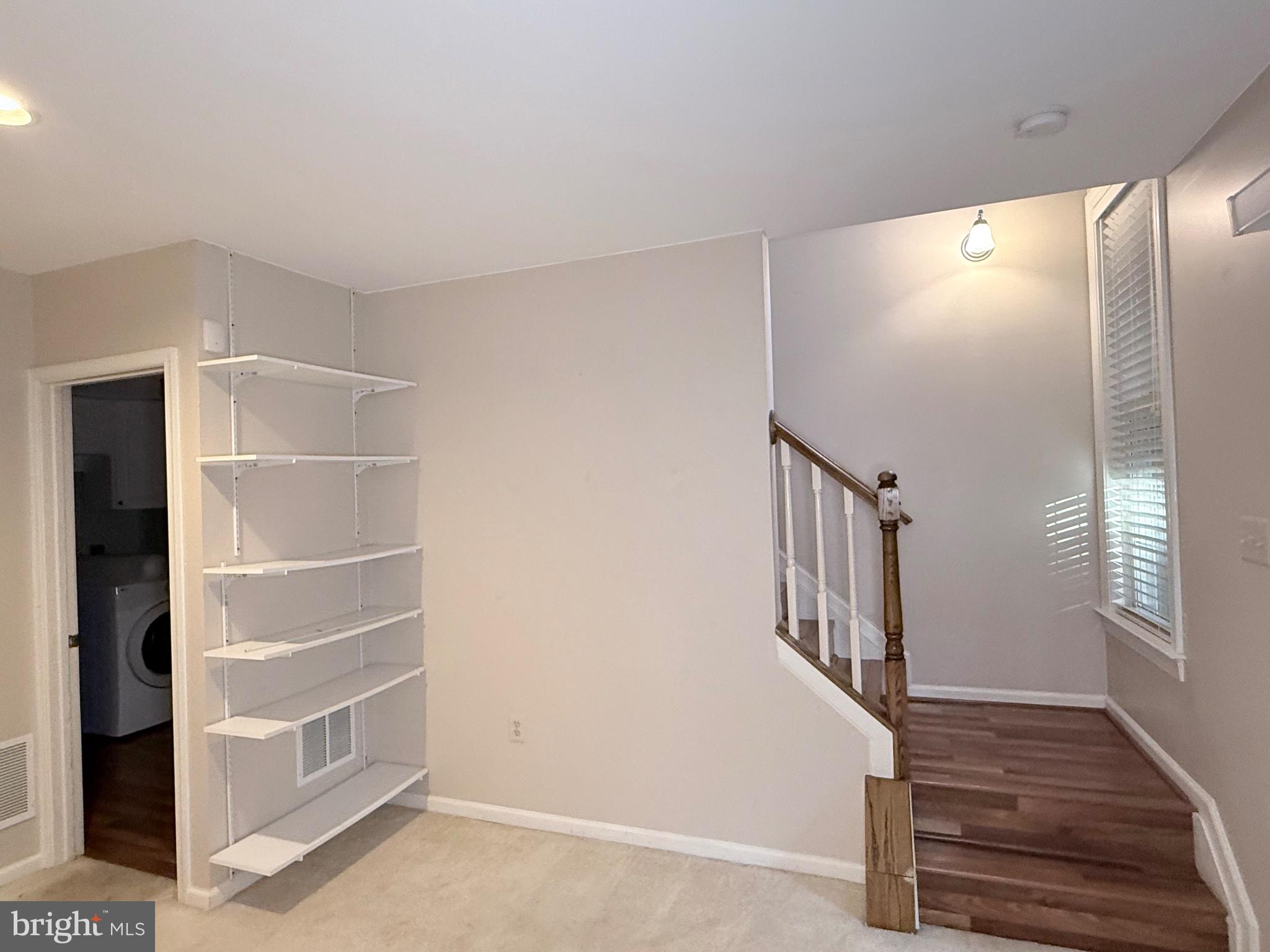 CAMBRIDGE WALK - Residential
