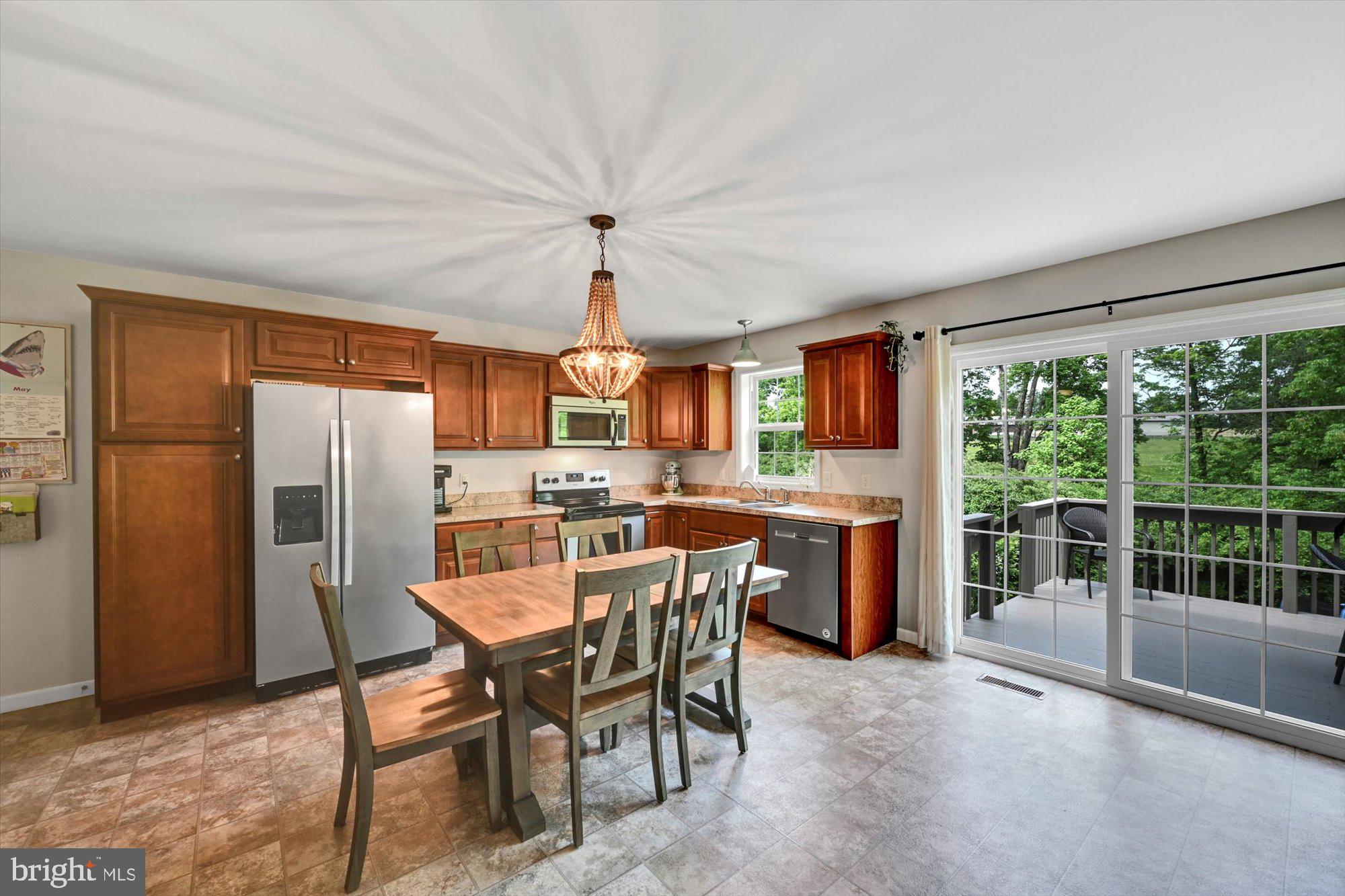 WILDFLOWER RIDGE - Residential