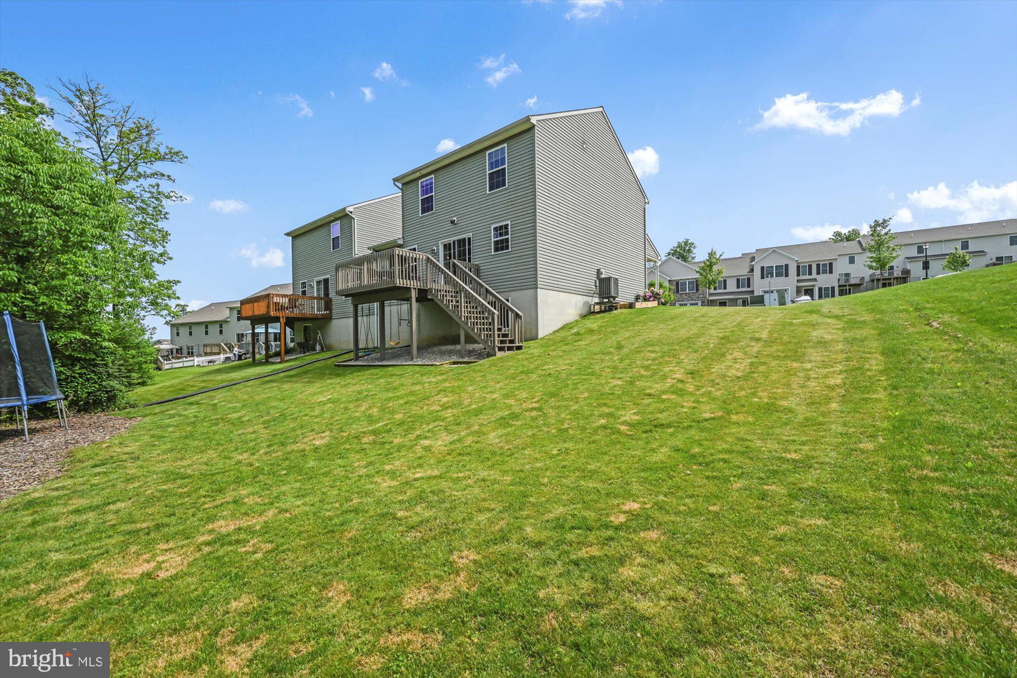 WILDFLOWER RIDGE - Residential
