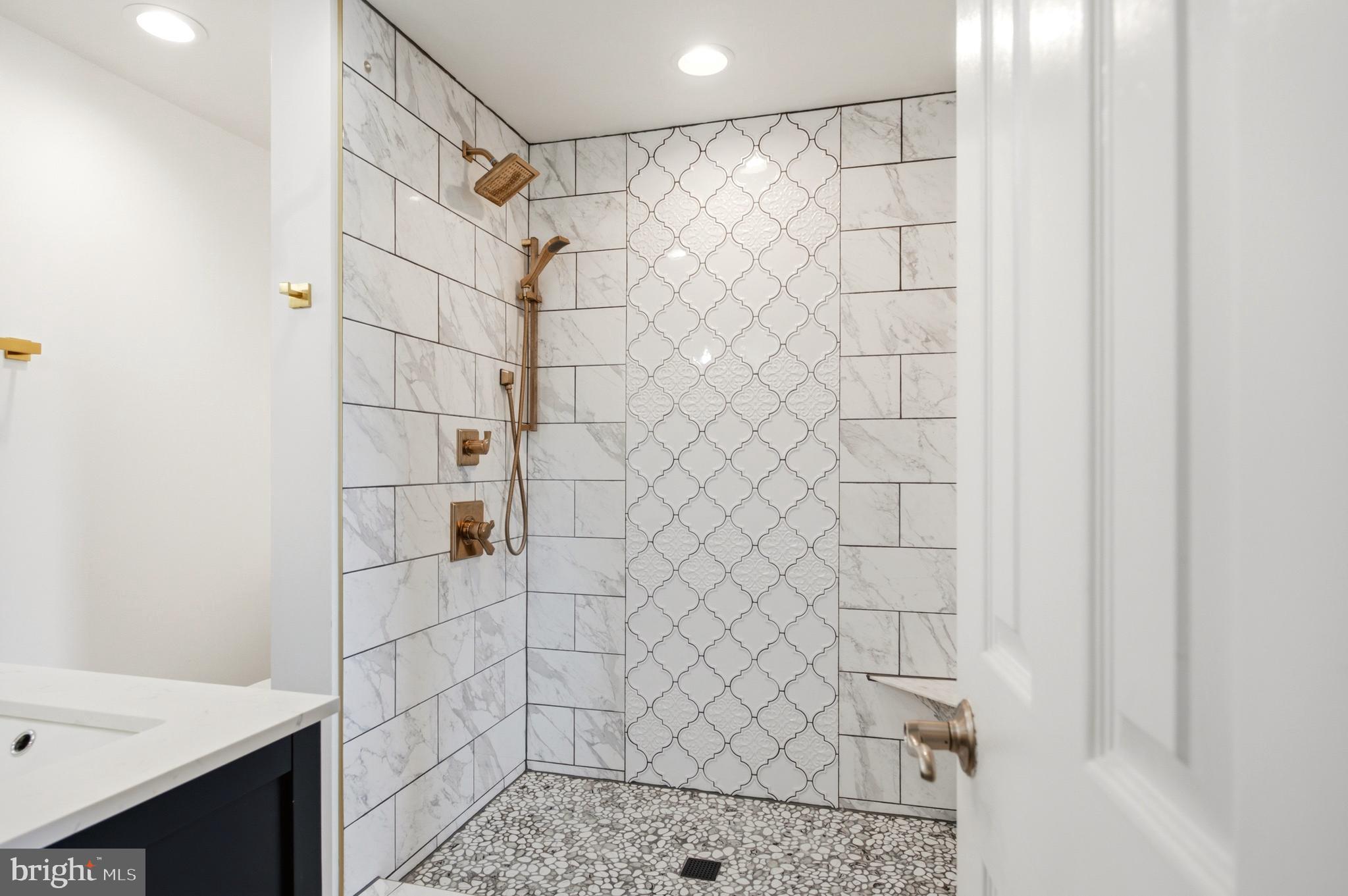 FOXCROFT - Residential