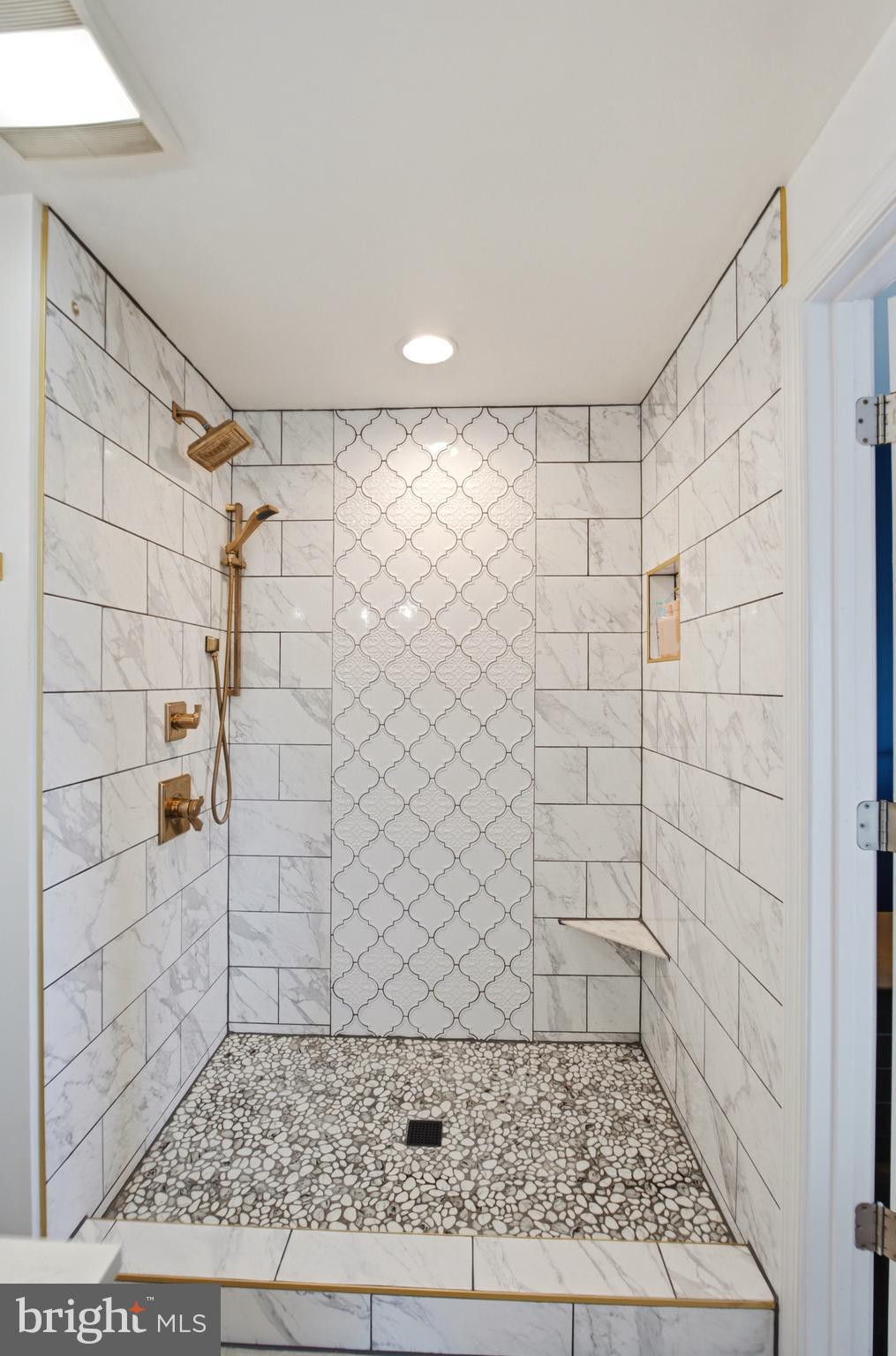 FOXCROFT - Residential