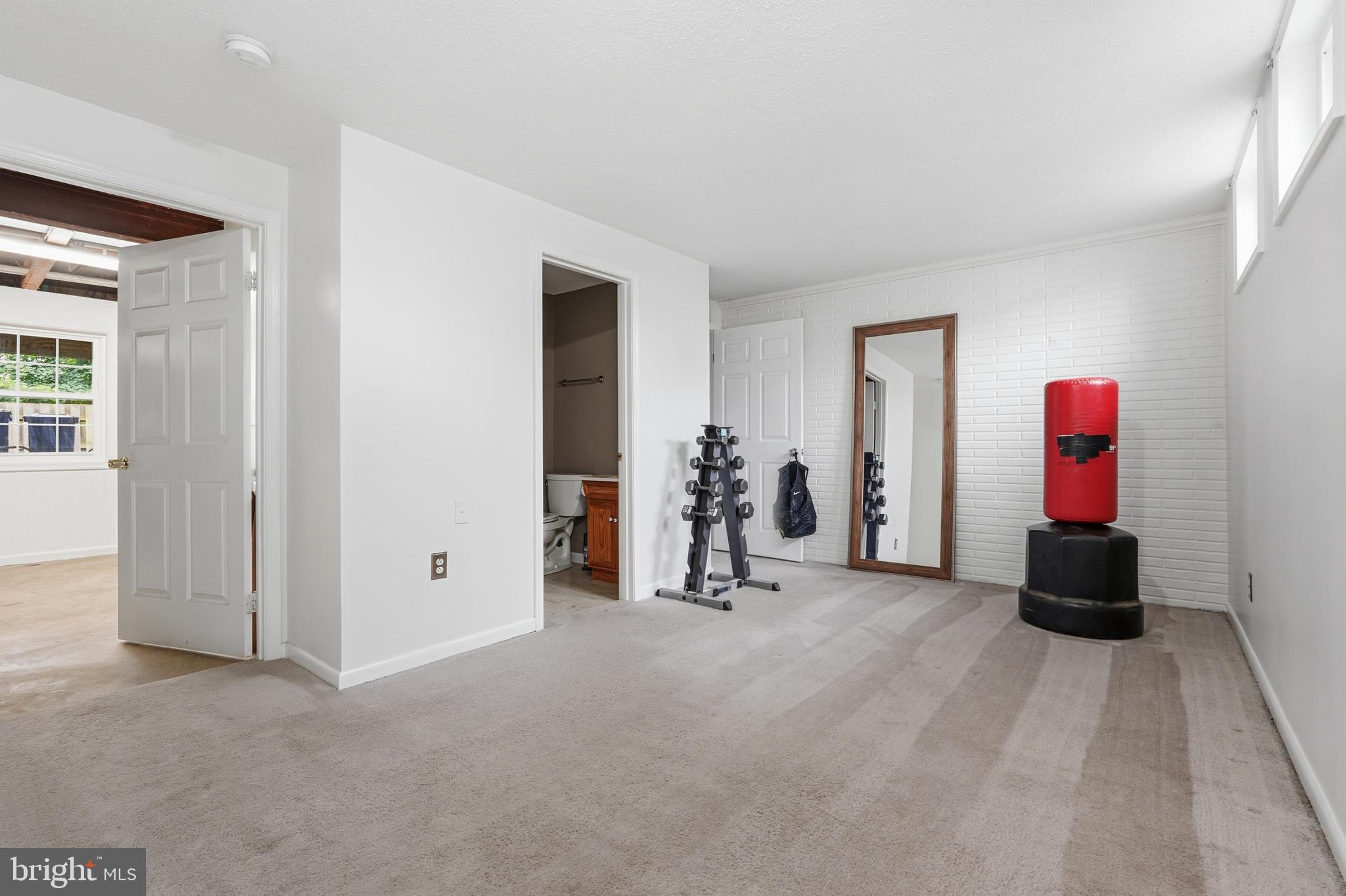 FOXCROFT - Residential