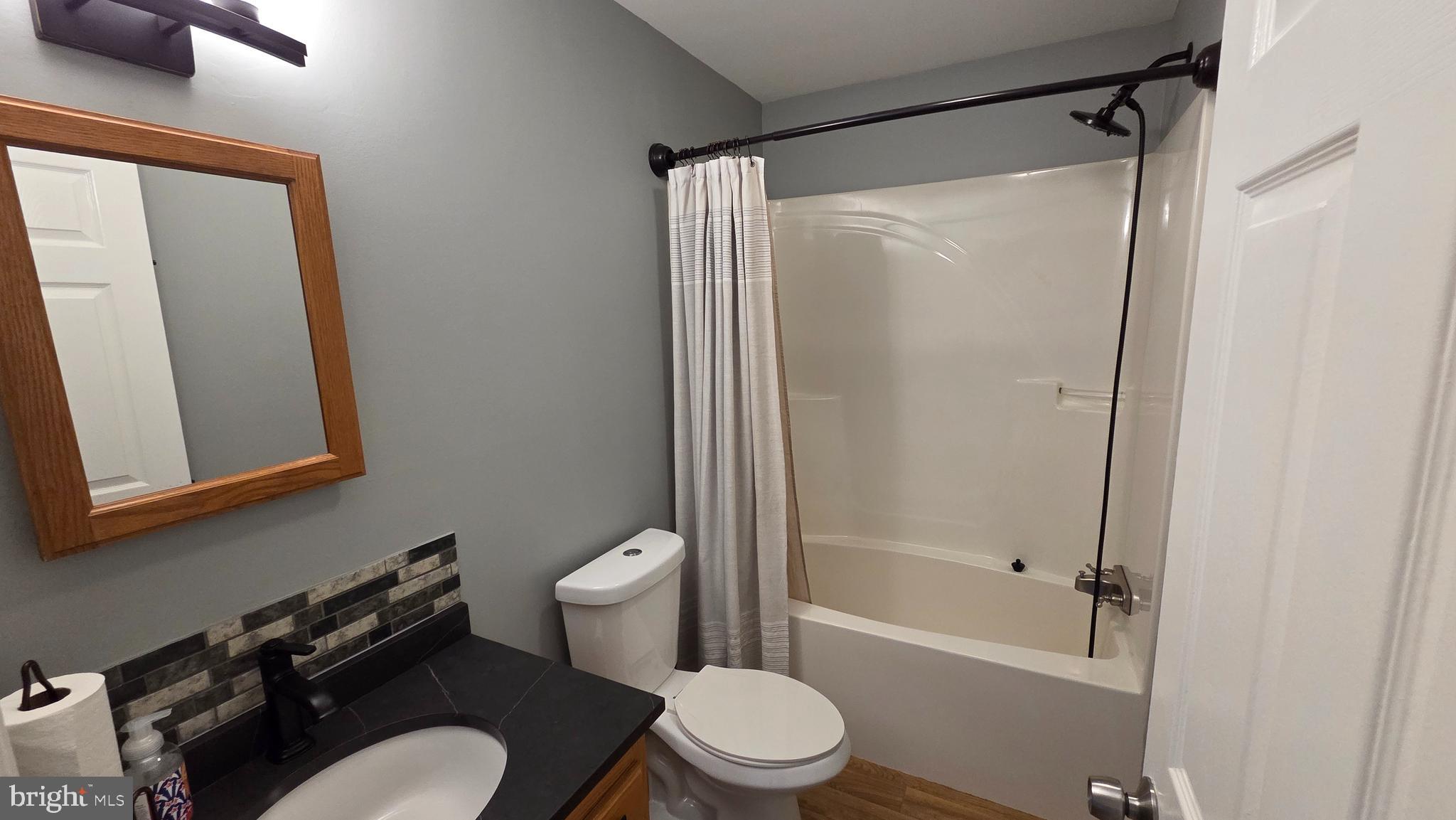 WINTERSET FARMS - Residential