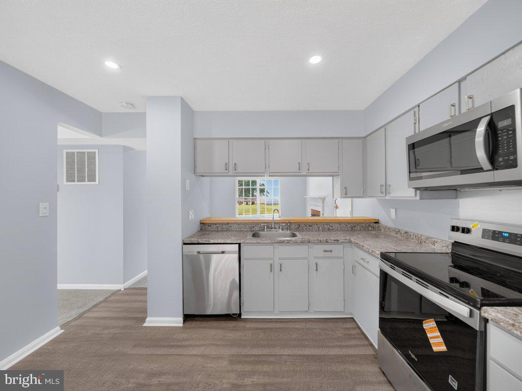 FAIRWIND FARMS - Residential