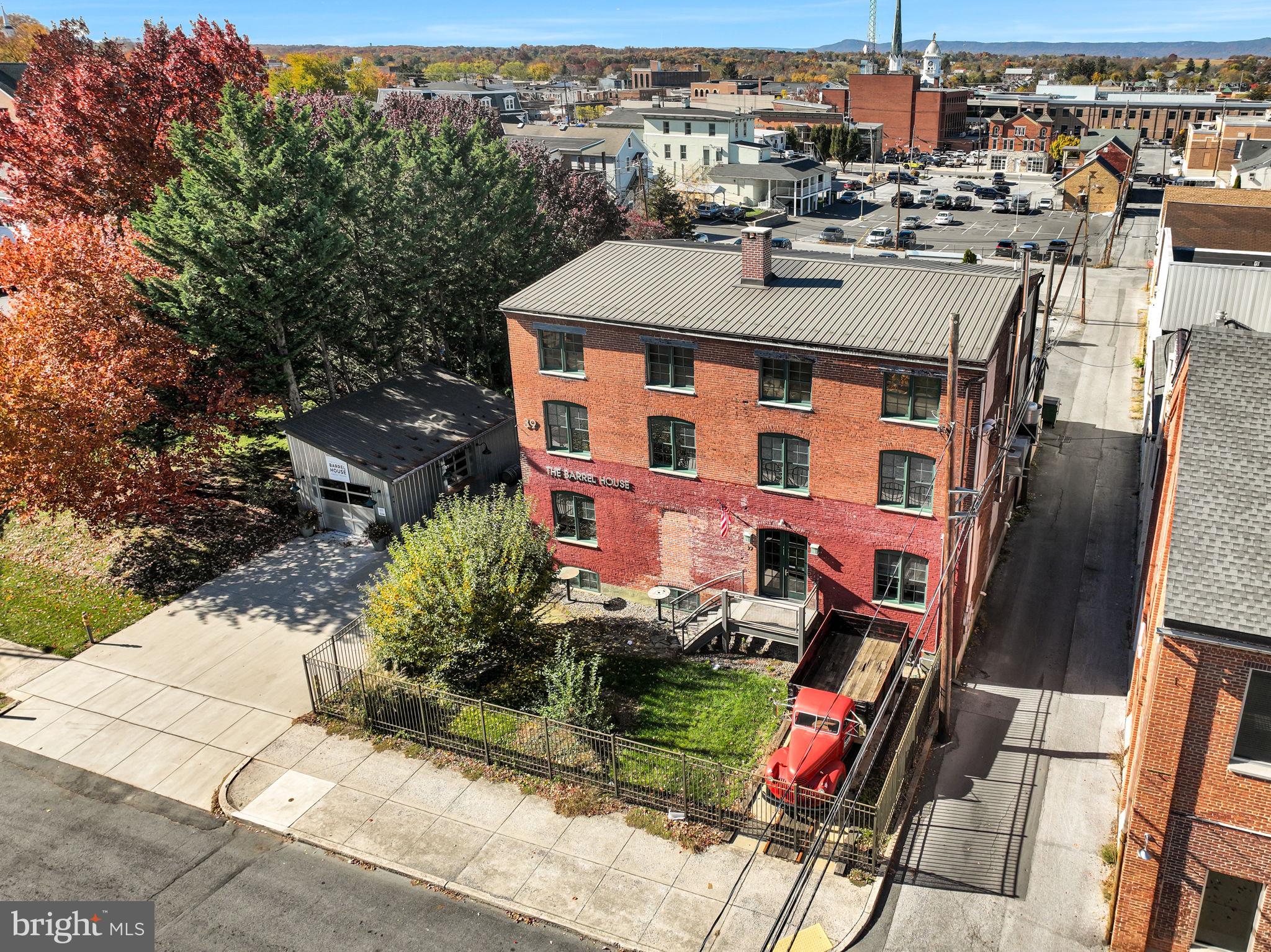 CHAMBERSBURG BOROUGH - Commercial Sale