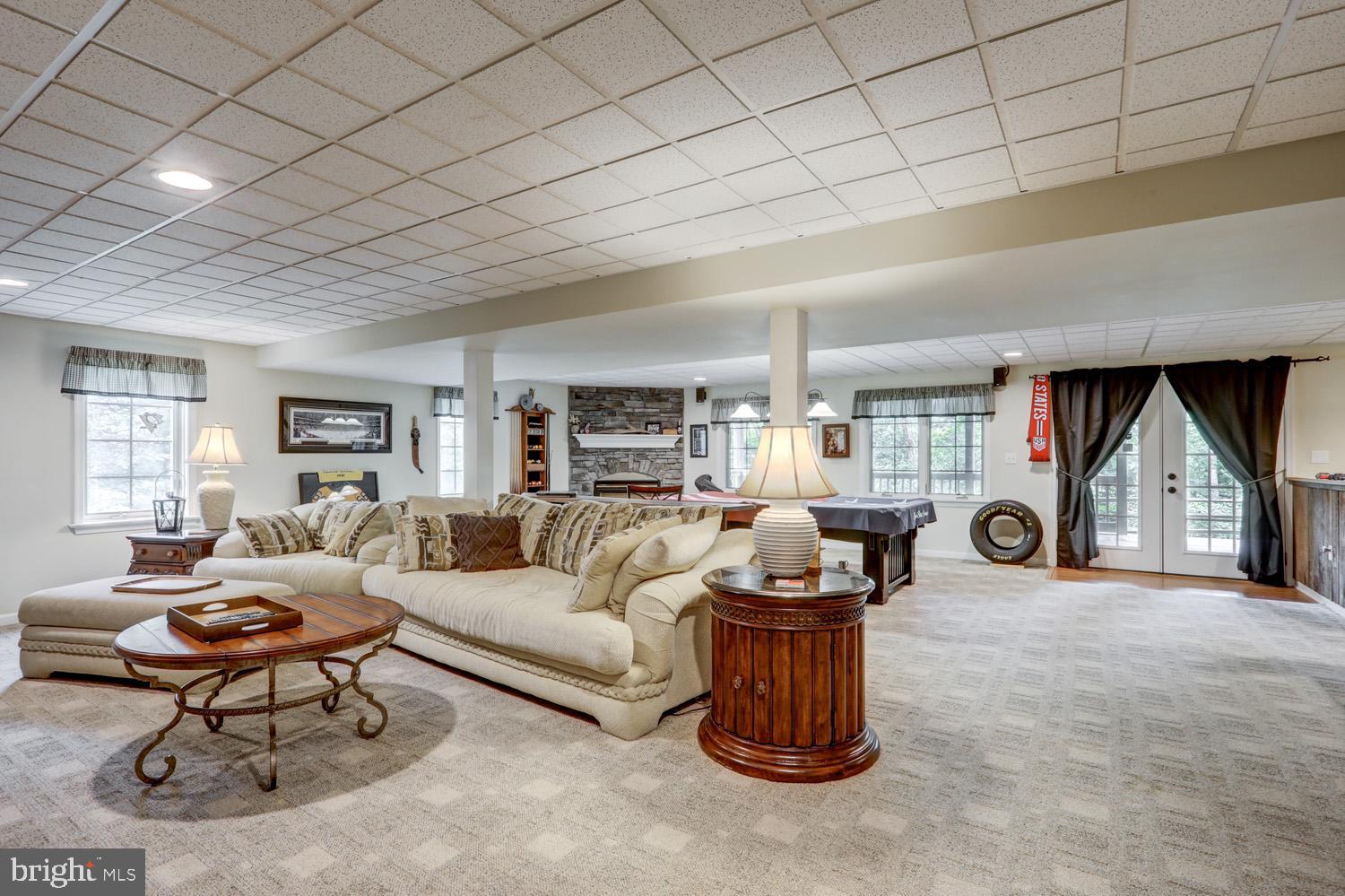 STRASBURG TWP - Residential