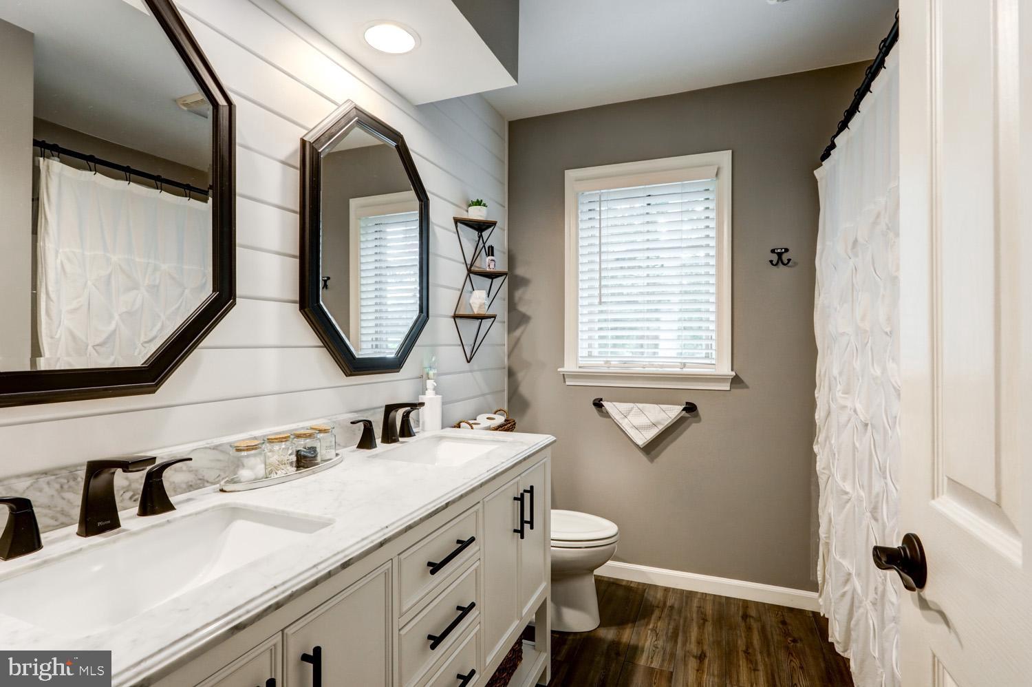STRASBURG TWP - Residential
