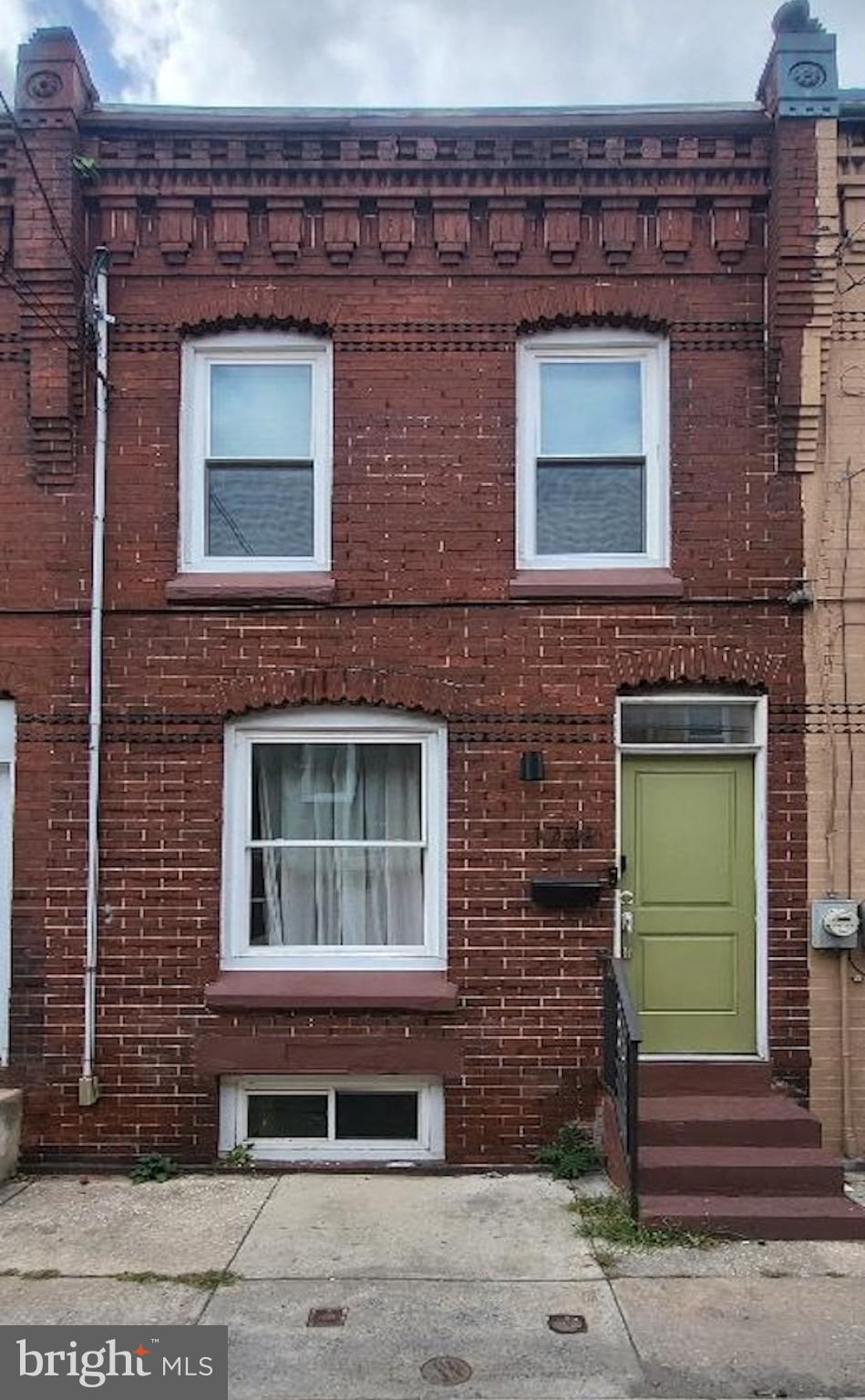 STRAWBERRY MANSION - Residential