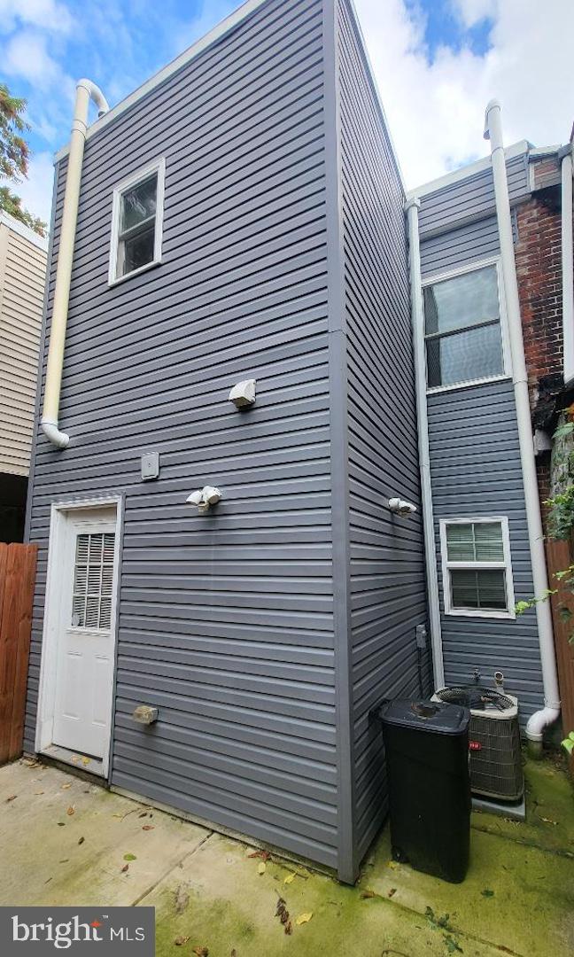 STRAWBERRY MANSION - Residential