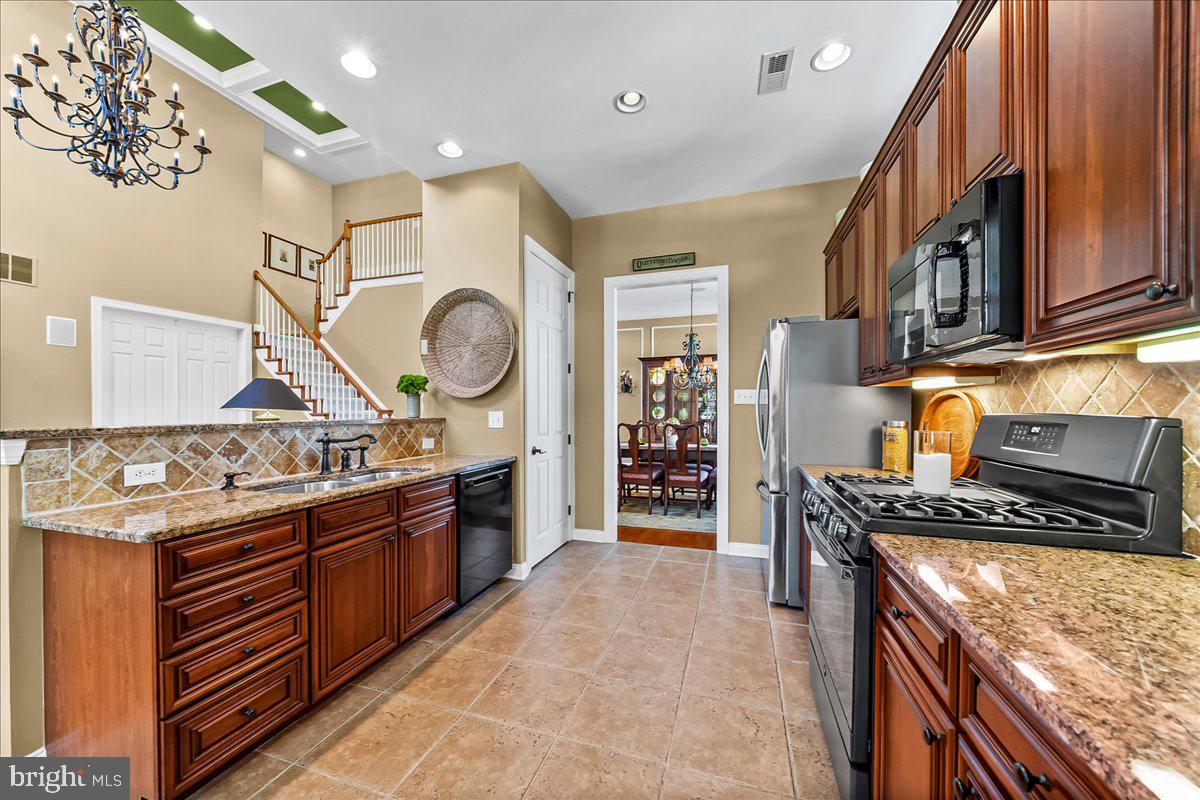 REGENCY AT PROVIDENC - Residential