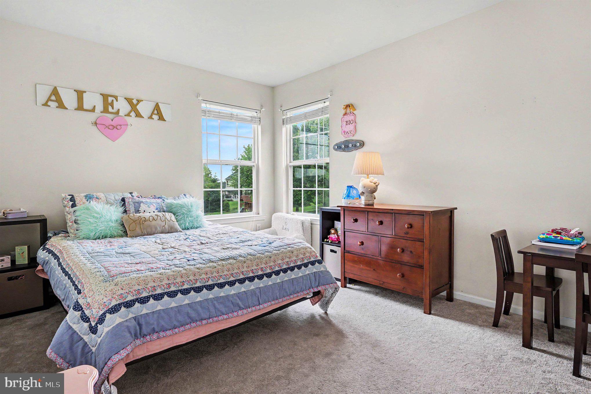 VALLEY GREEN - Residential