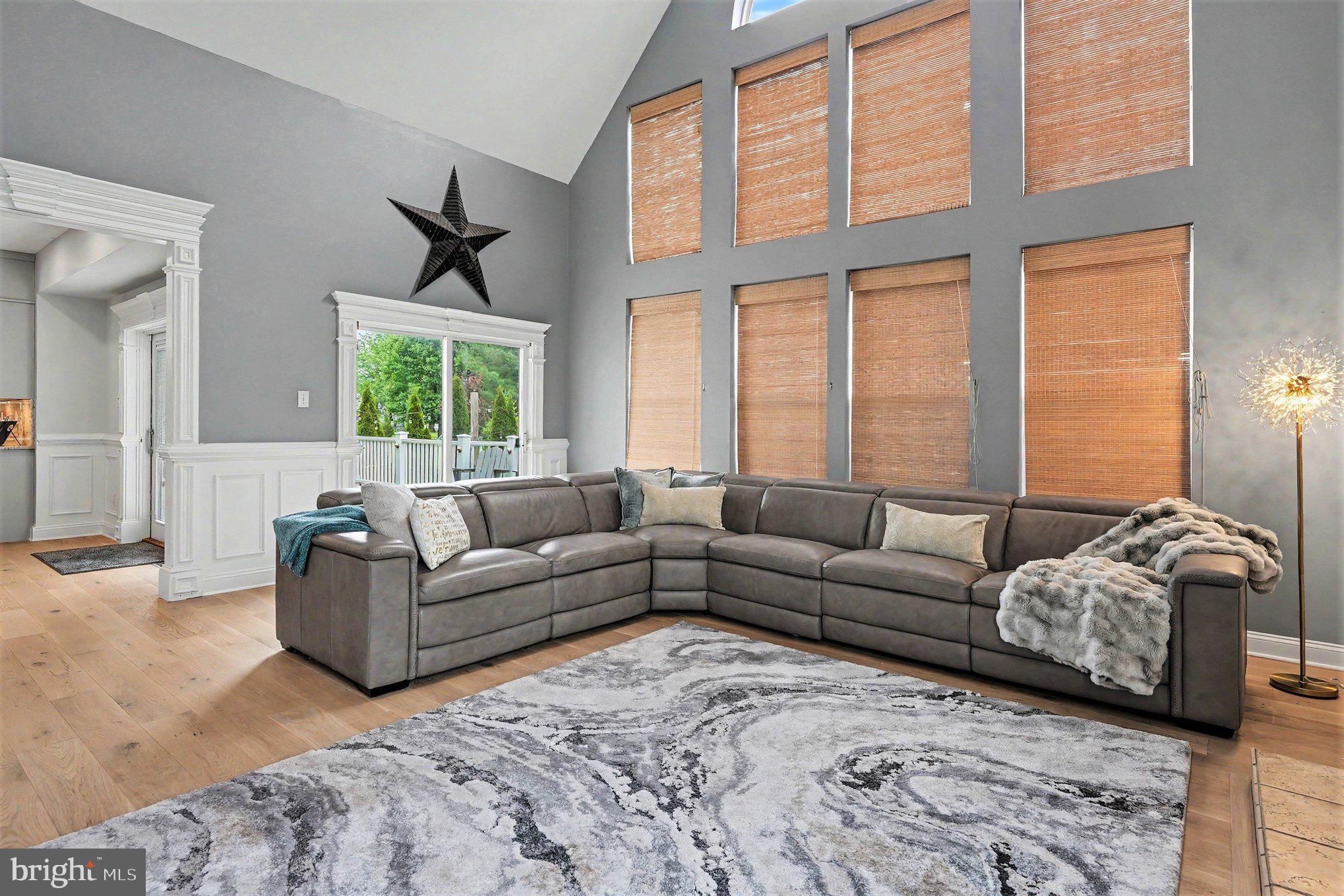 VALLEY GREEN - Residential