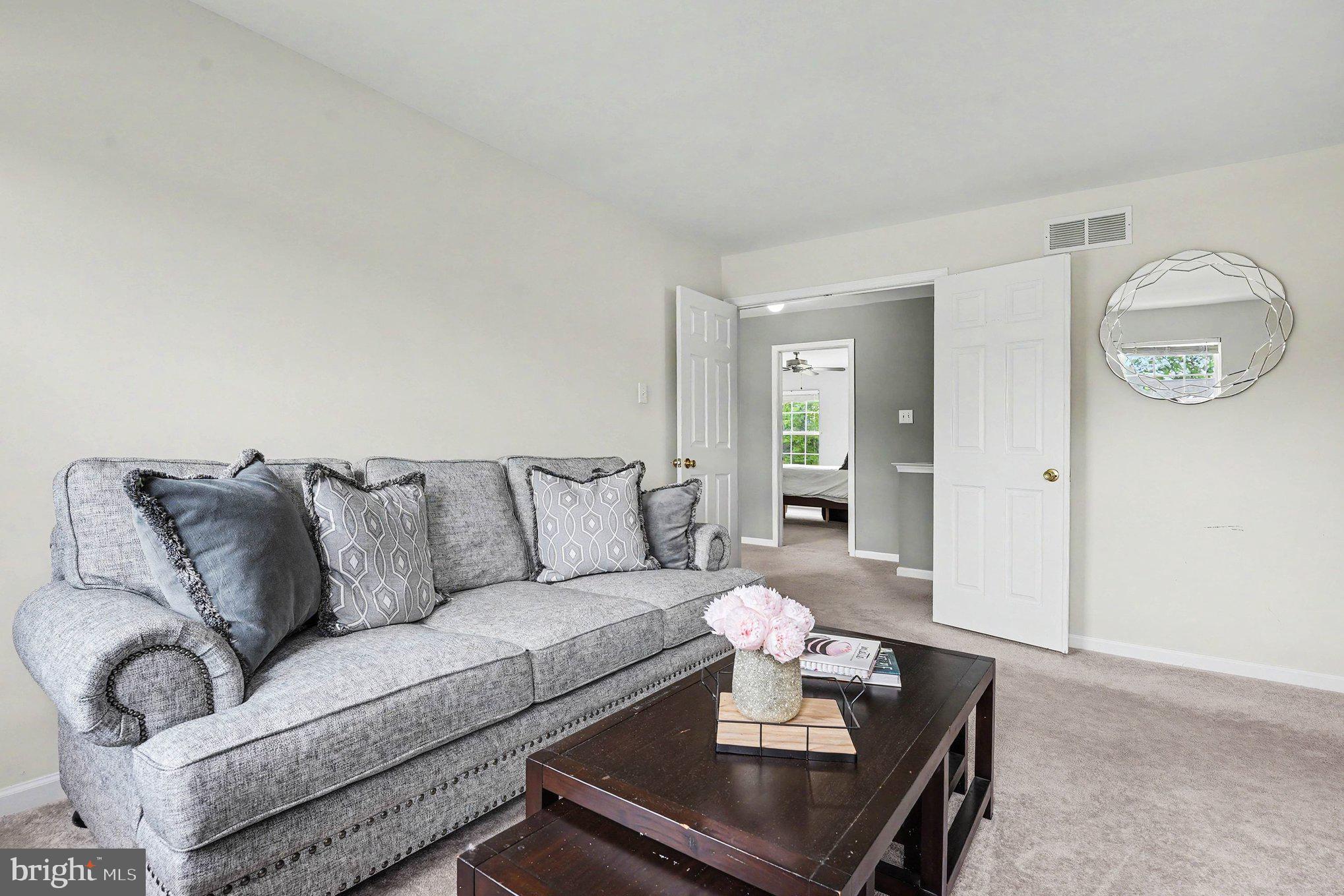 VALLEY GREEN - Residential