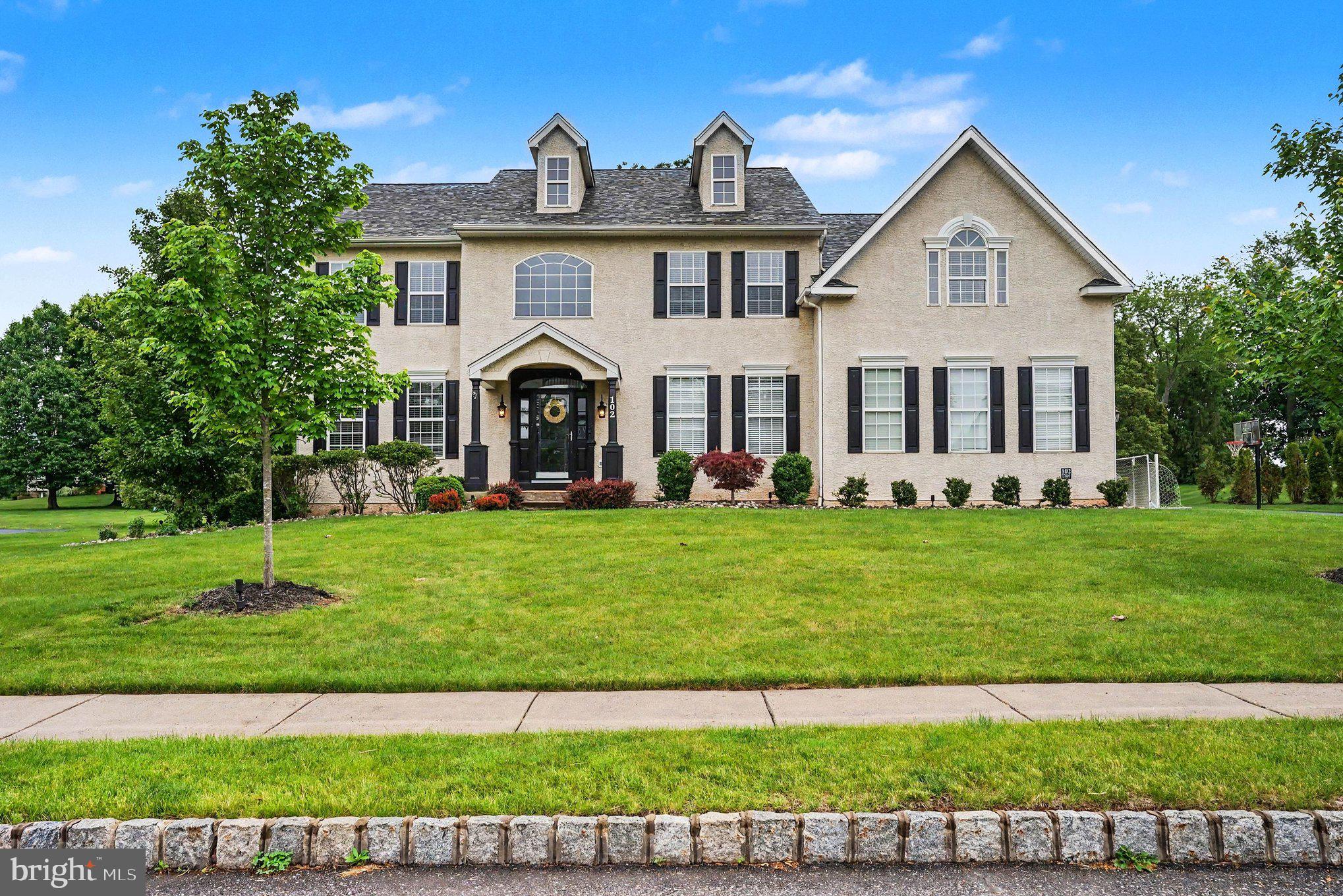 VALLEY GREEN - Residential
