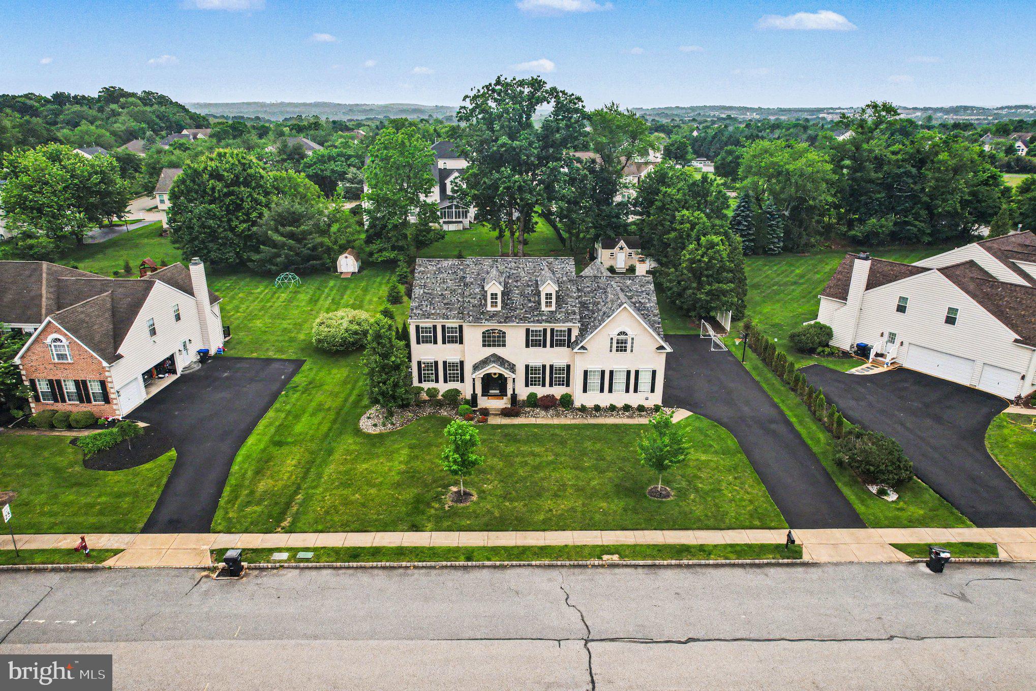 VALLEY GREEN - Residential