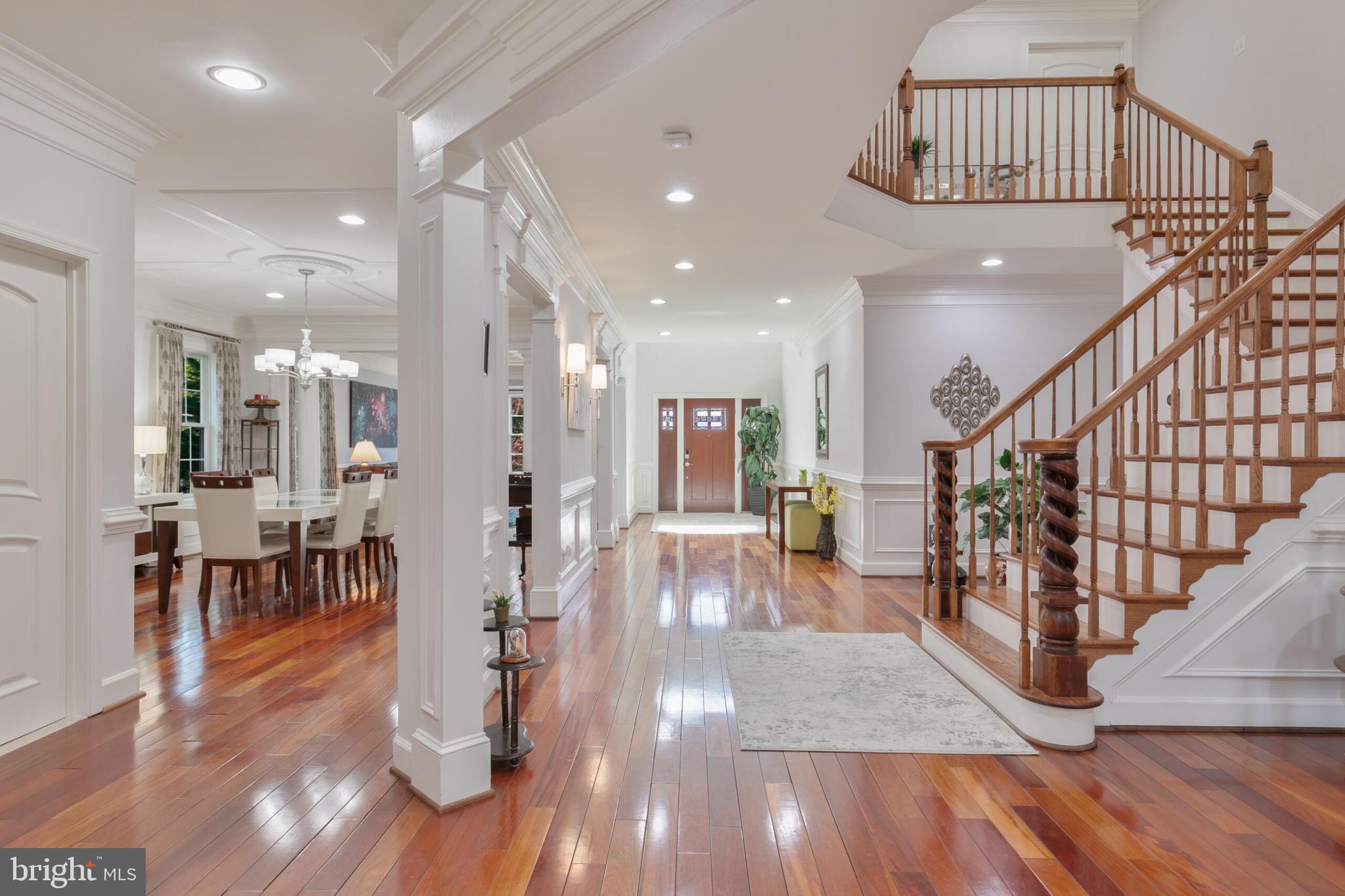 OVER LEE KNOLLS - Residential