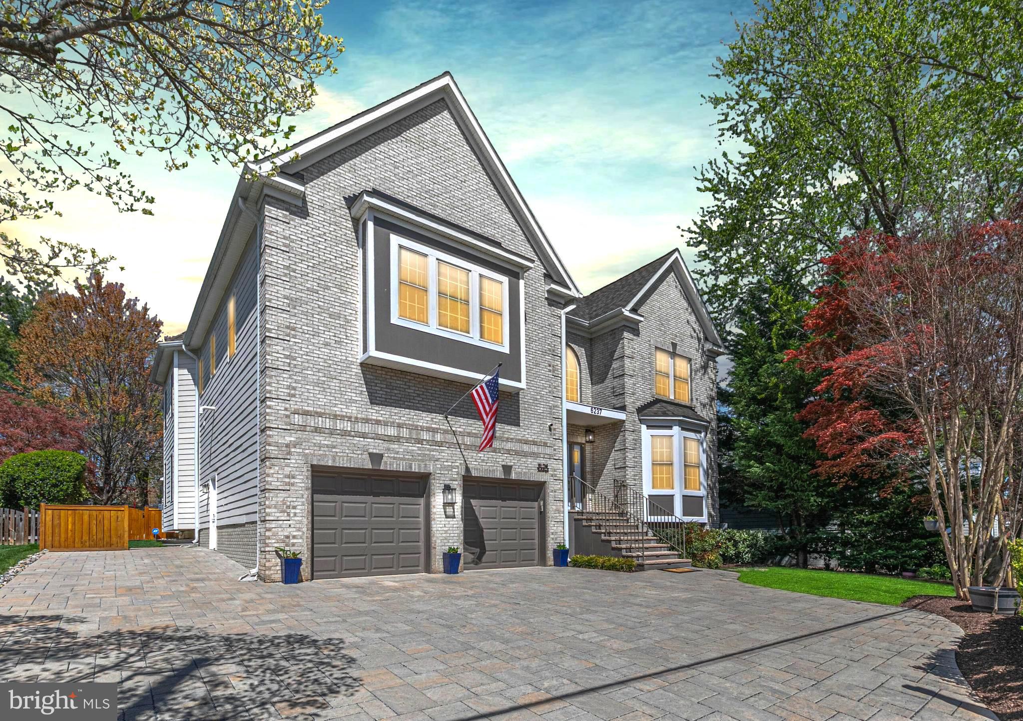 OVER LEE KNOLLS - Residential