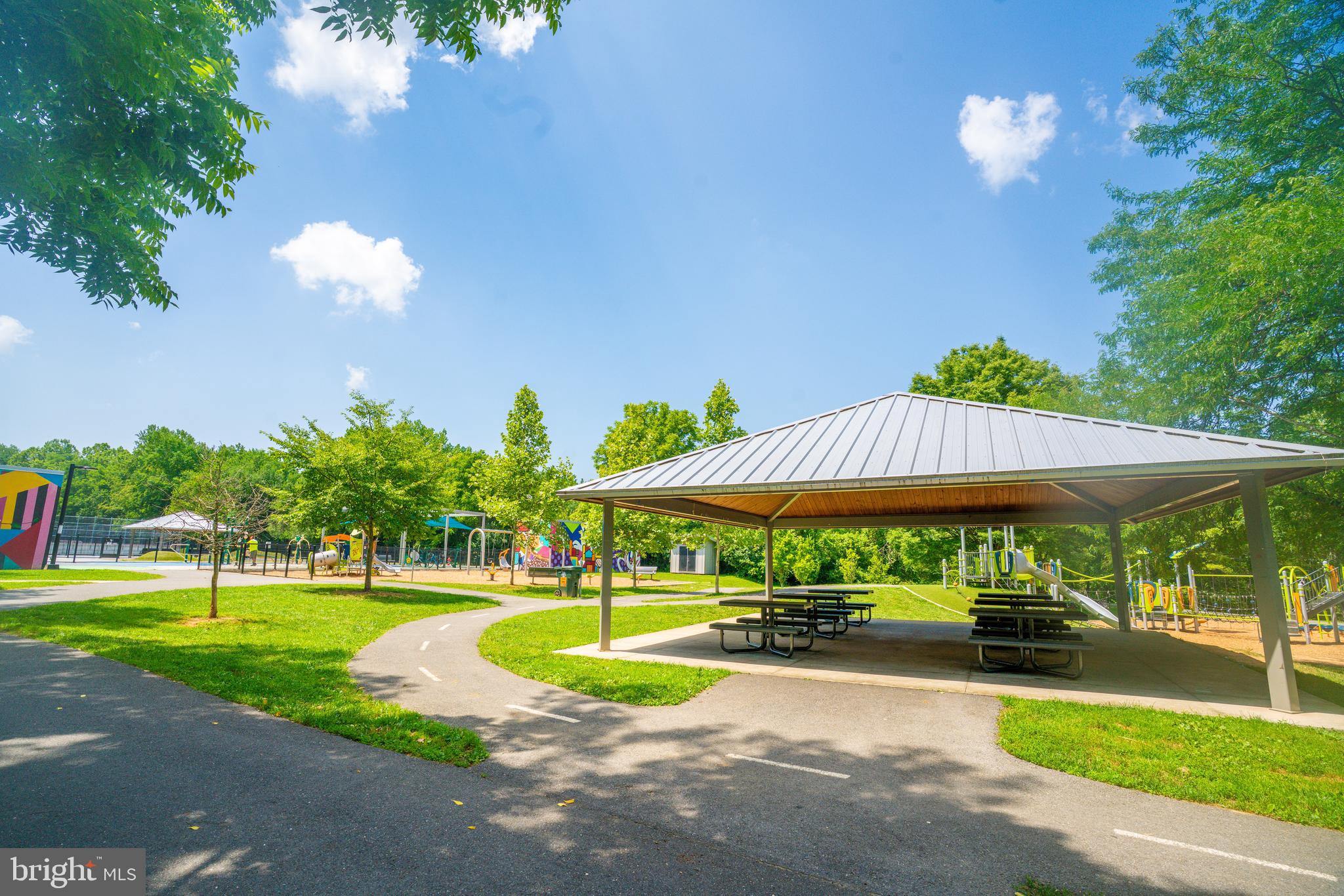 VEIRS MILL VILLAGE - Residential